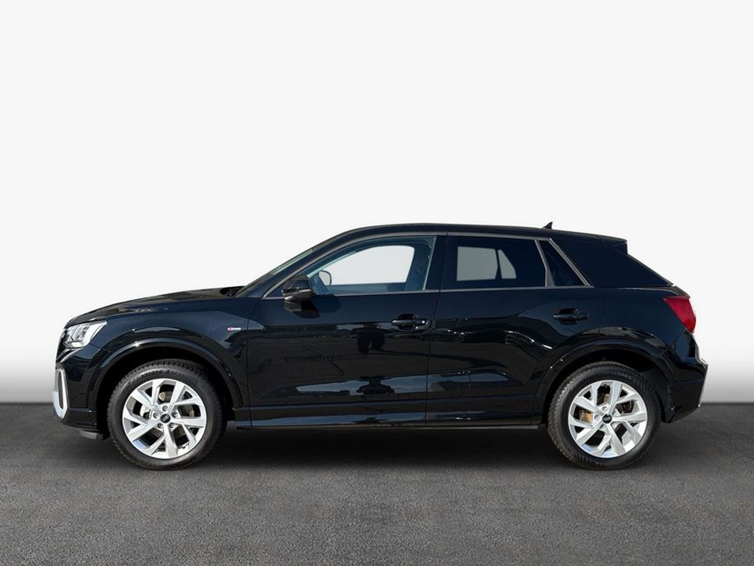 Audi - Q2