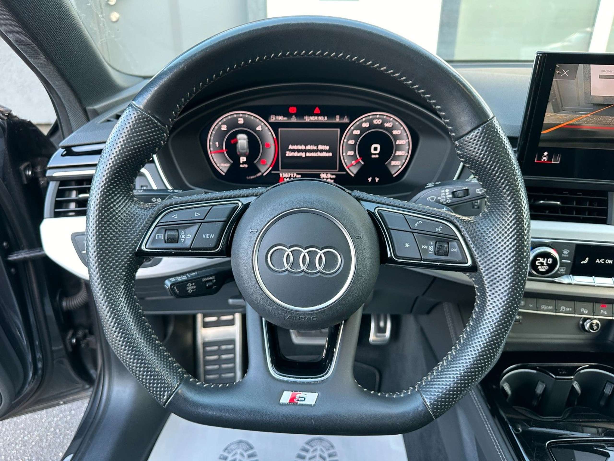 Audi - A4