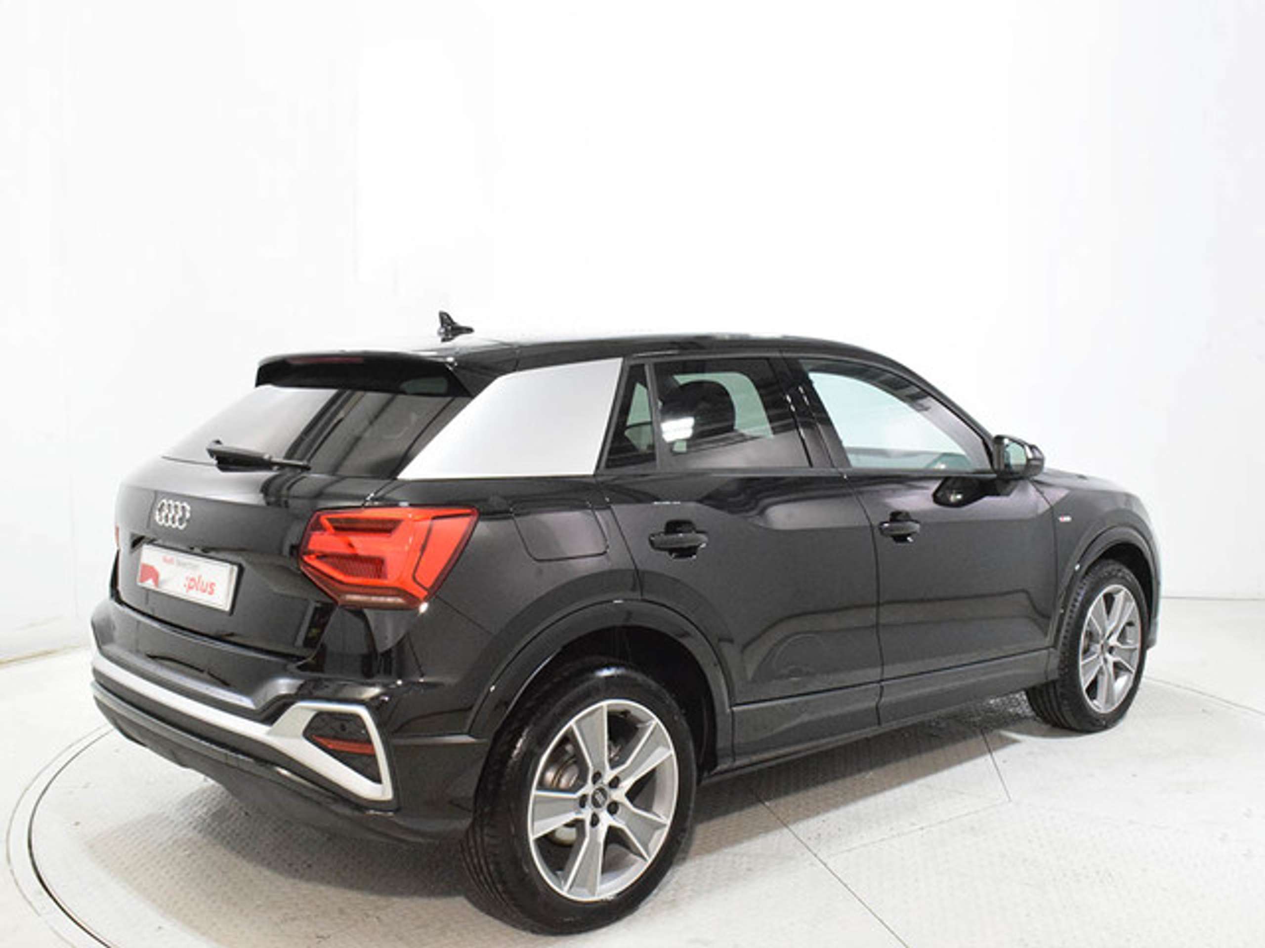 Audi - Q2