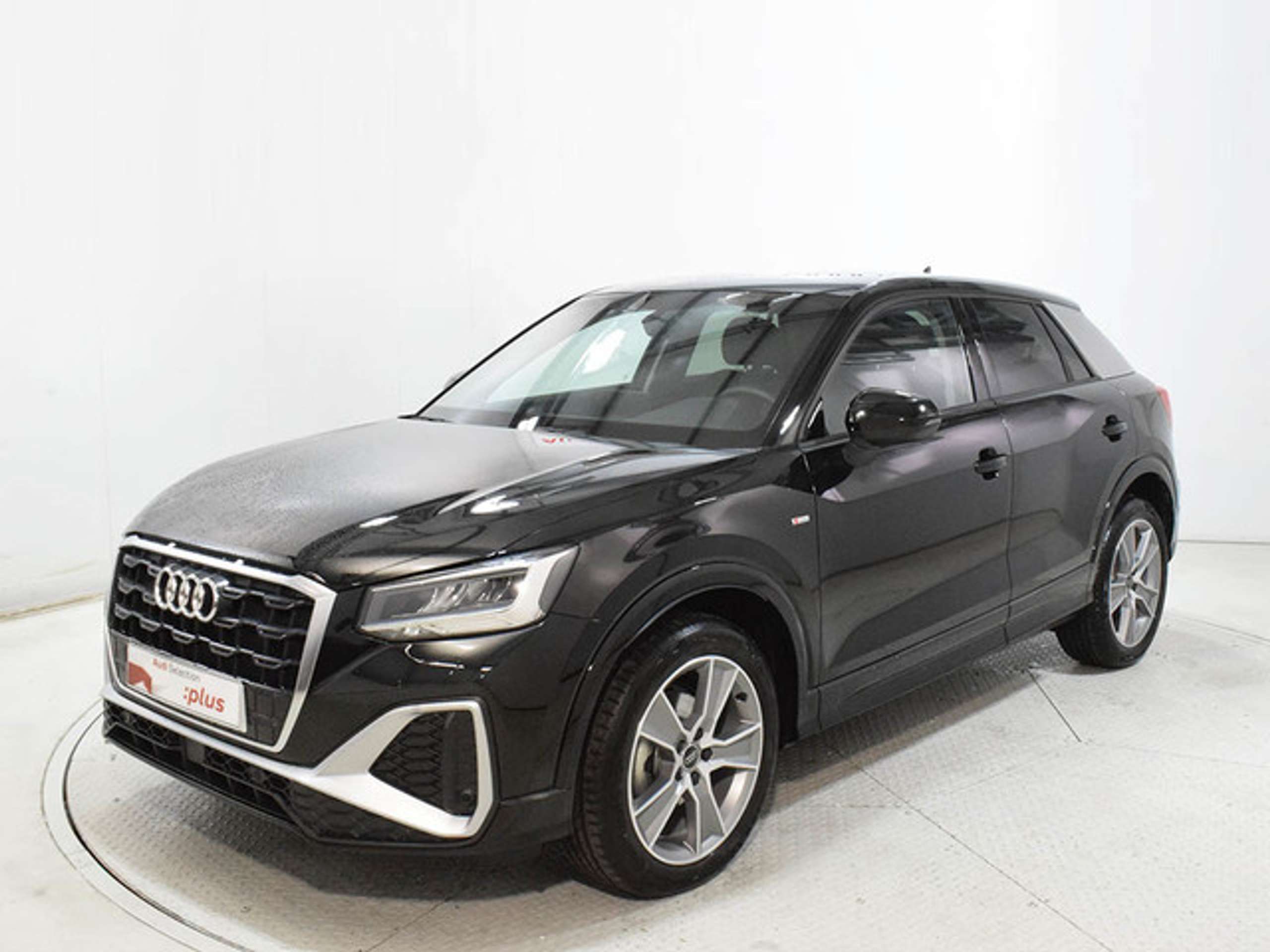 Audi - Q2