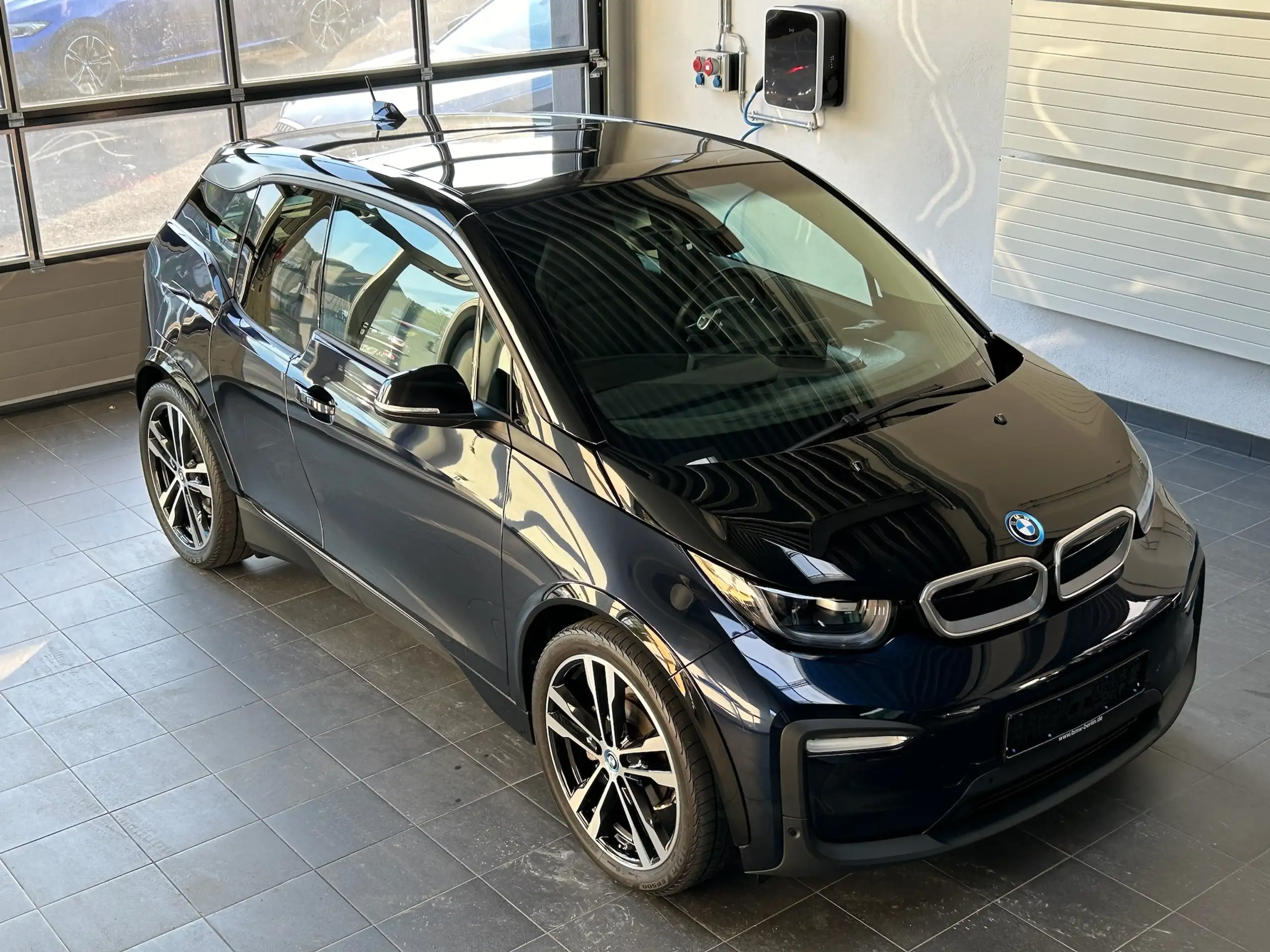 BMW - i3