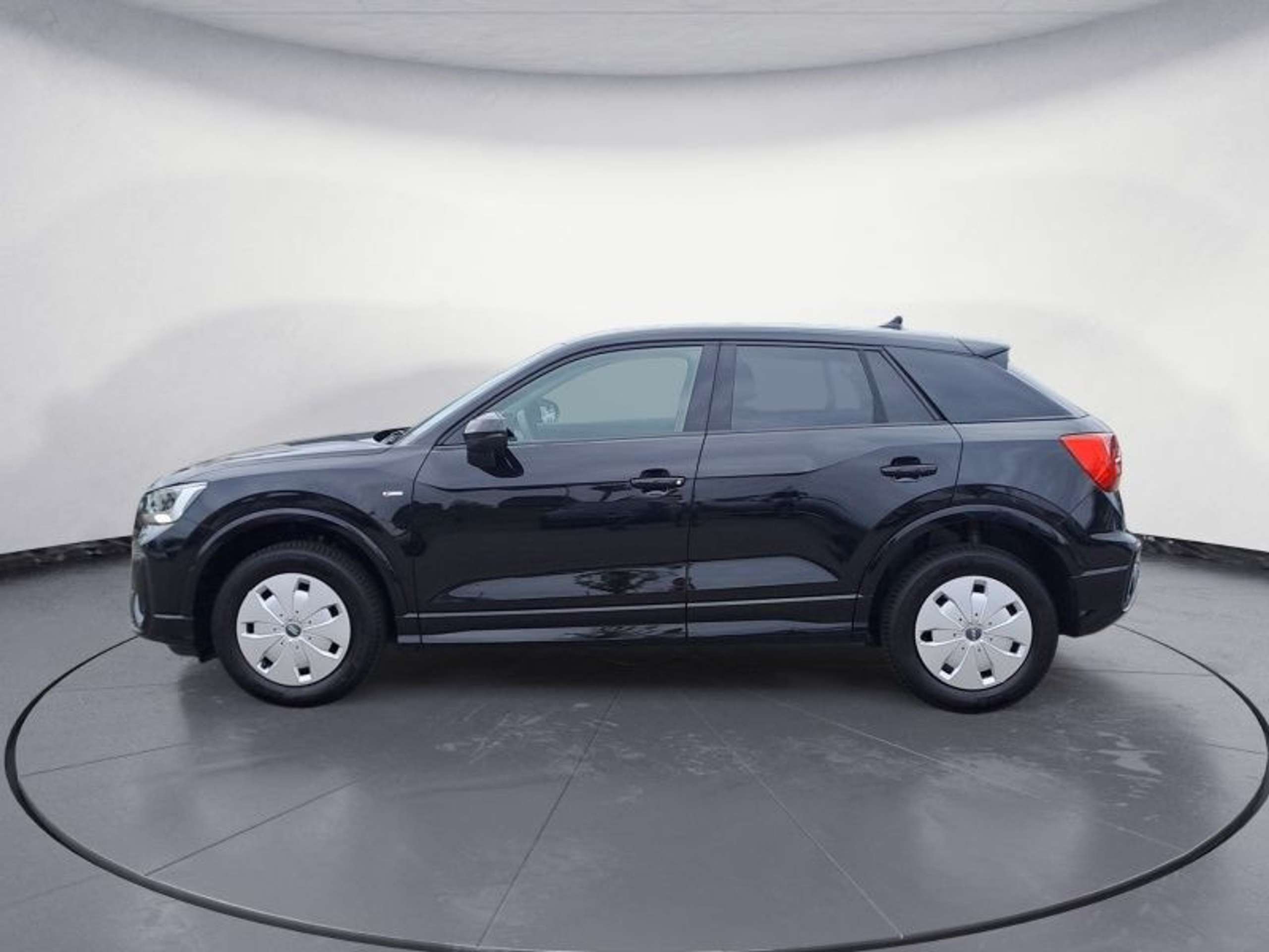 Audi - Q2