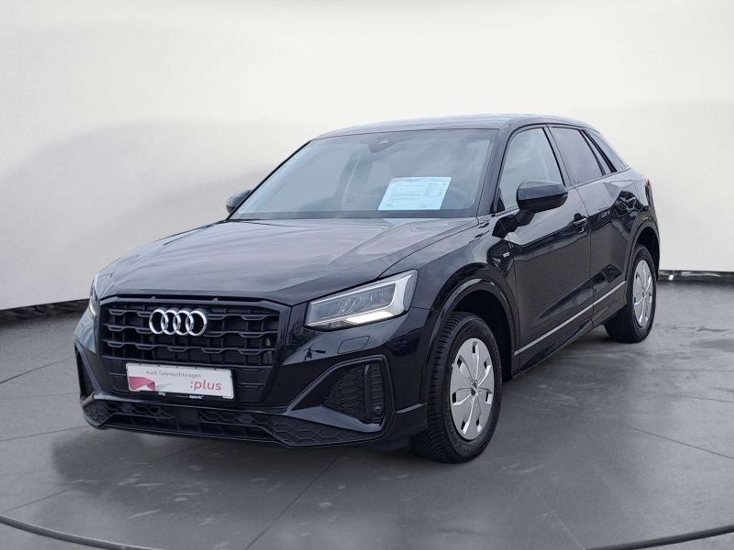 Audi - Q2