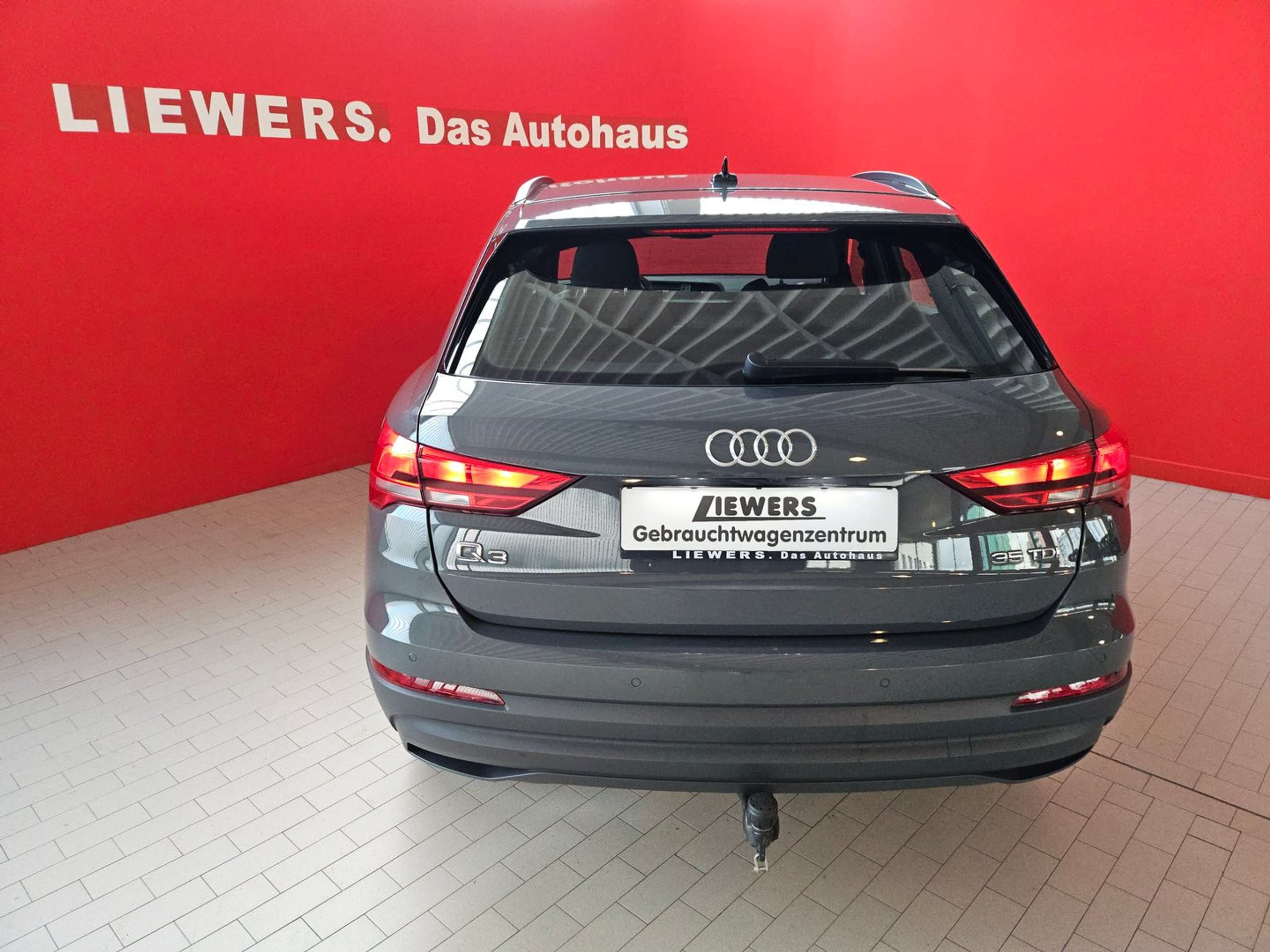 Audi - Q3