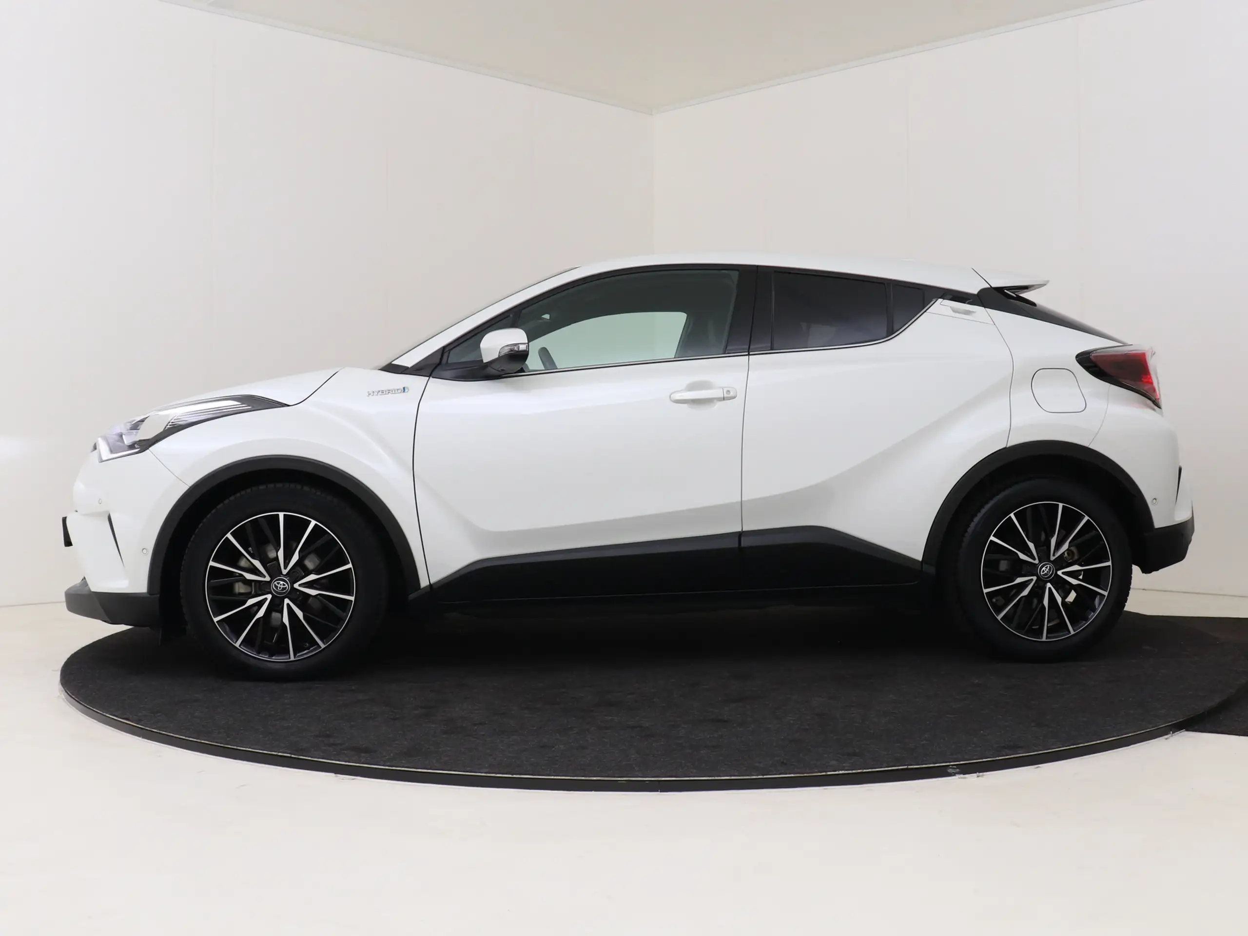 Toyota - C-HR