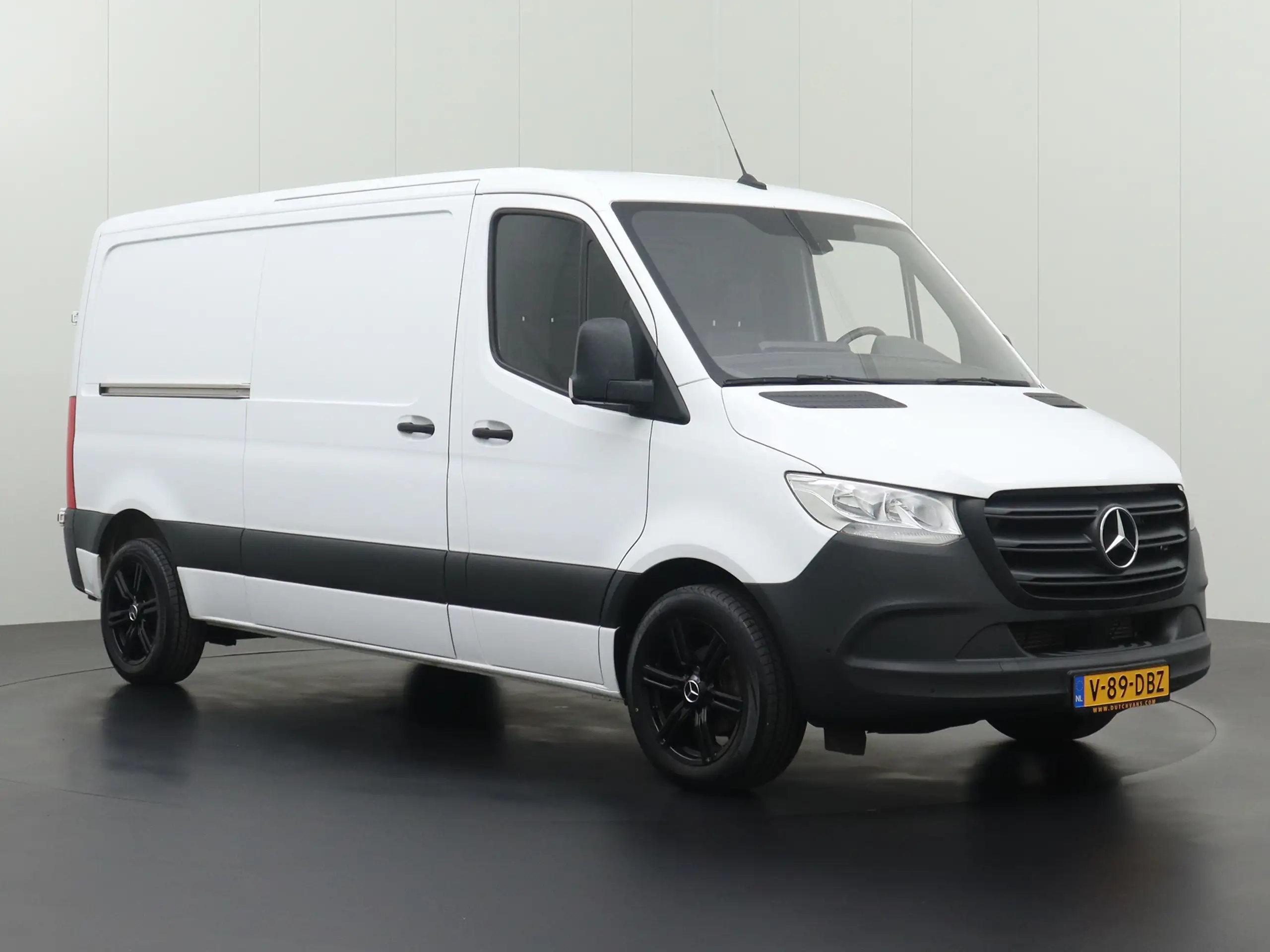 Mercedes-Benz - Sprinter