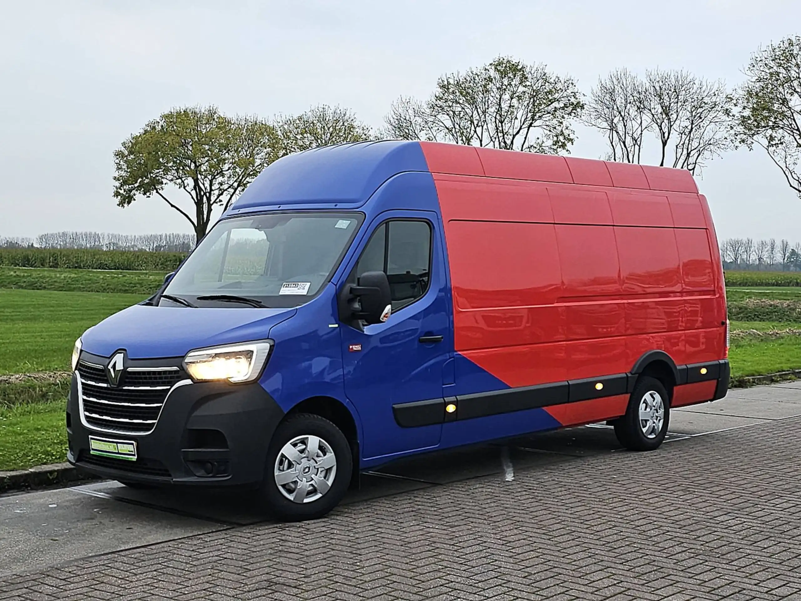 Renault - Master