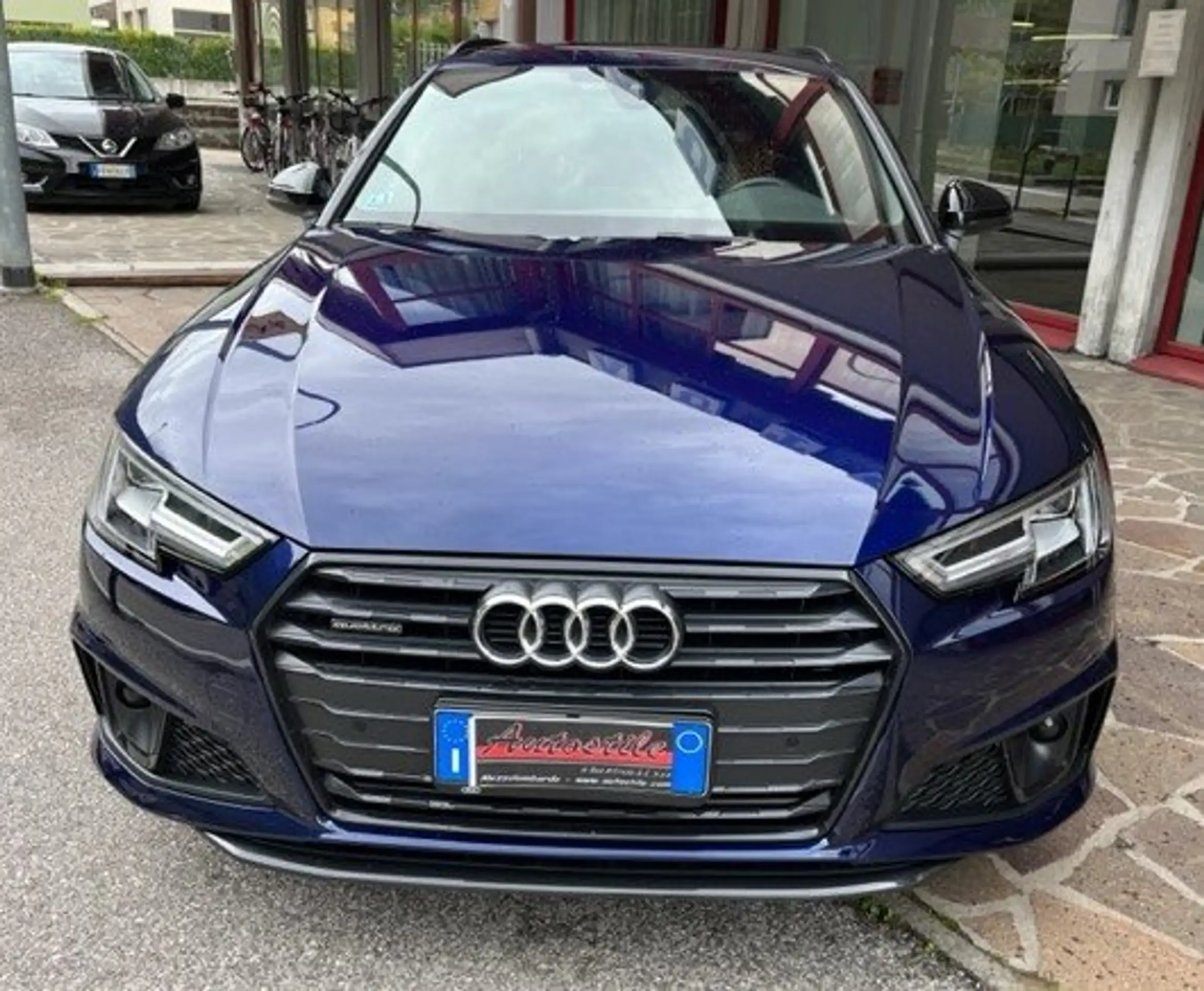 Audi - A4