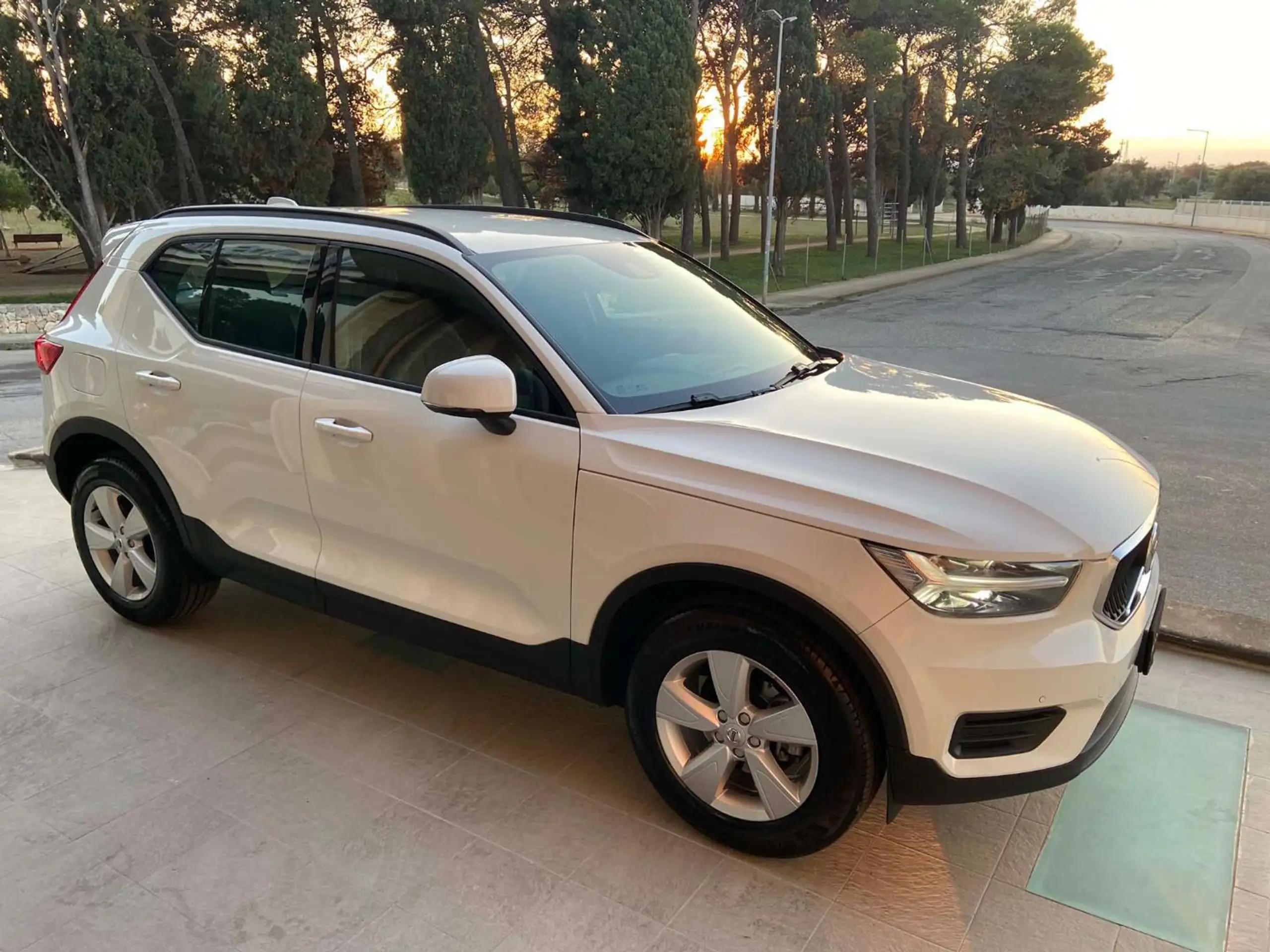 Volvo - XC40