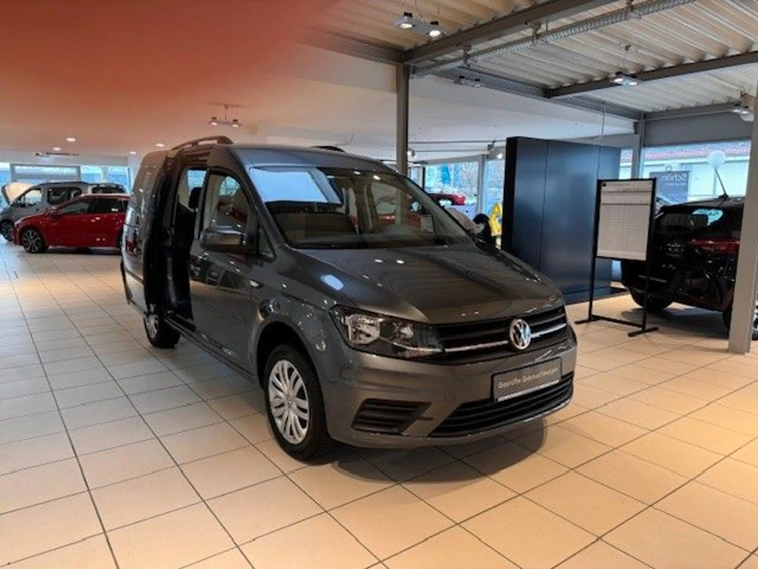 Volkswagen - Caddy