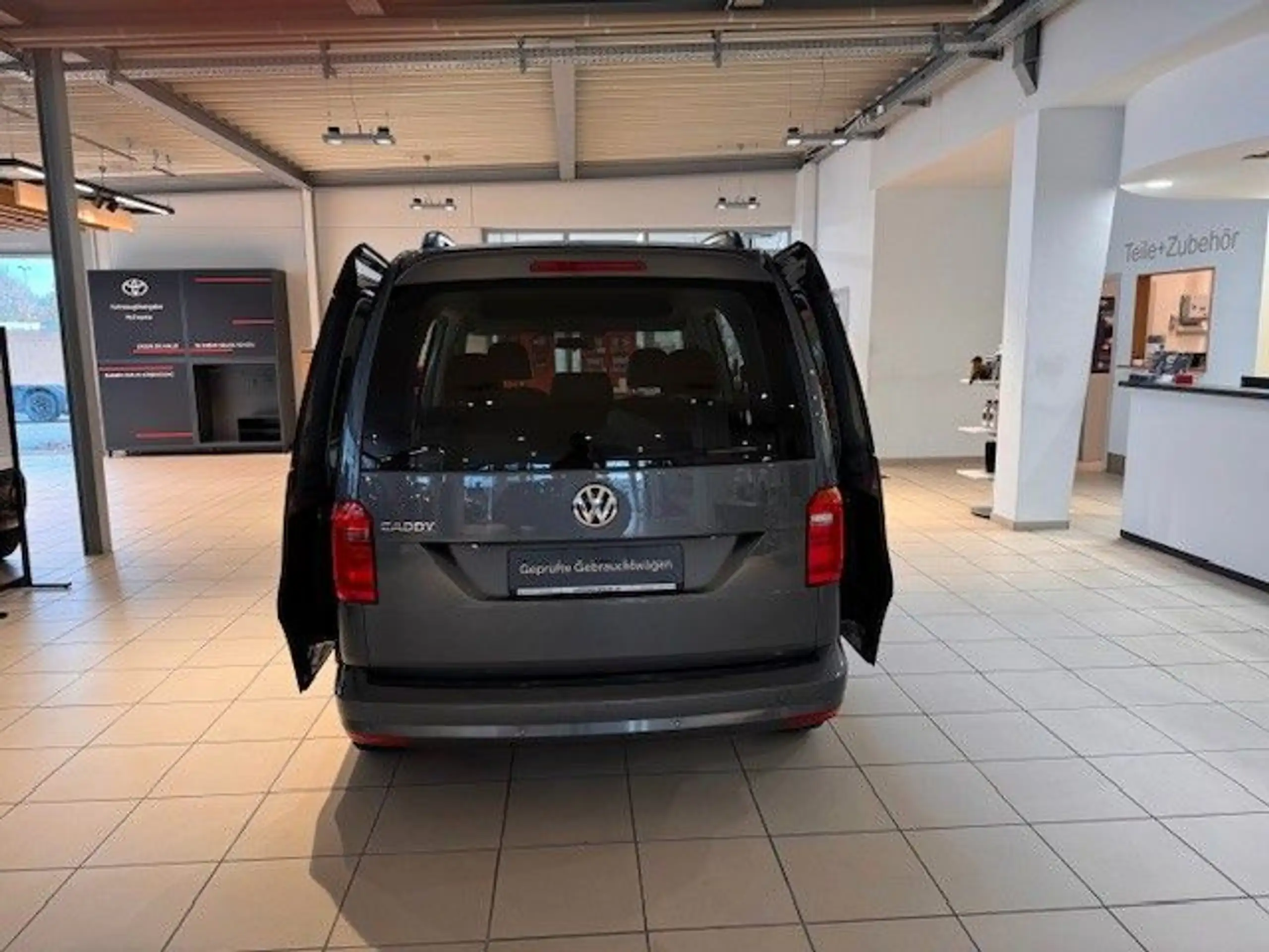 Volkswagen - Caddy