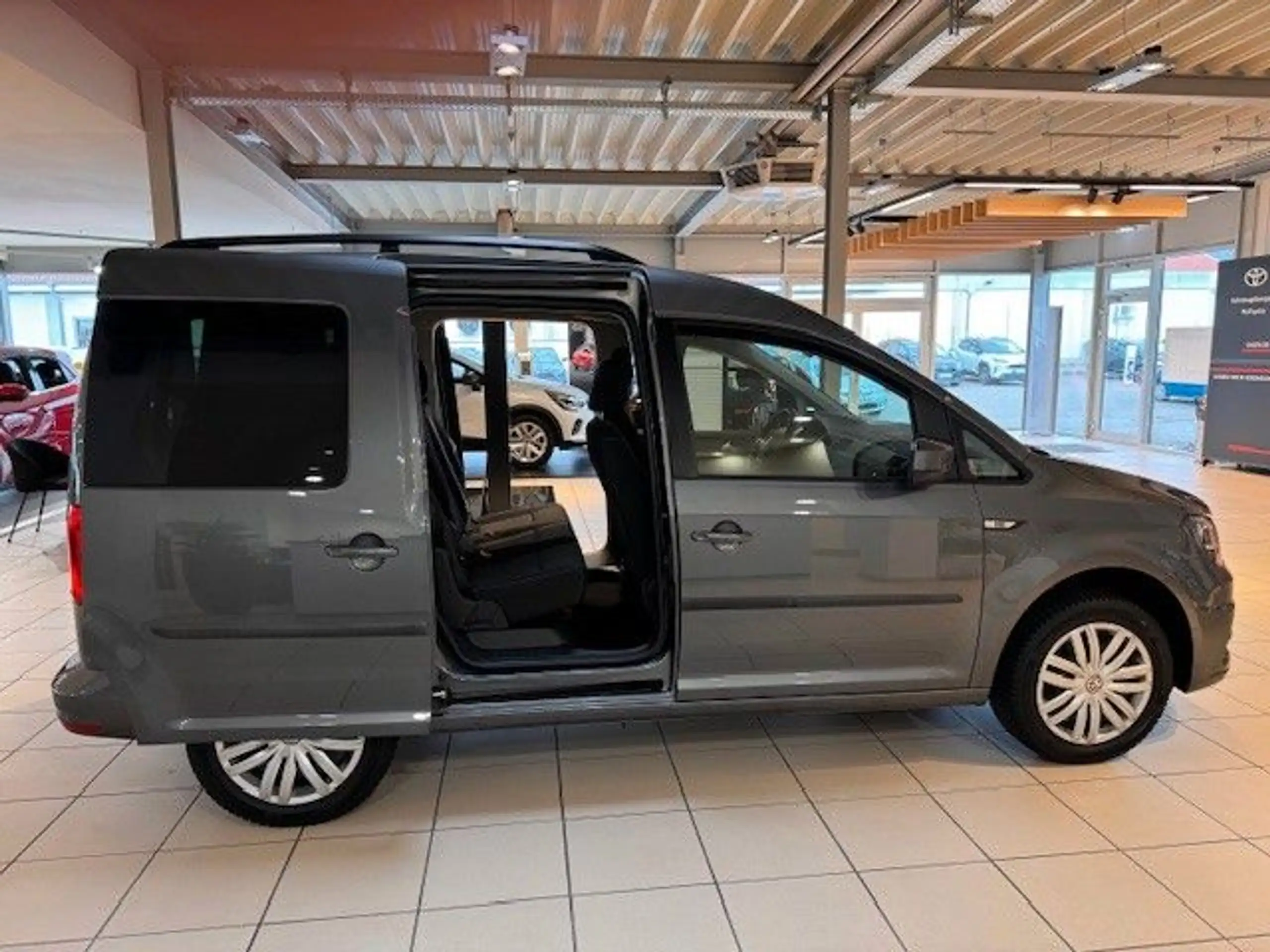 Volkswagen - Caddy