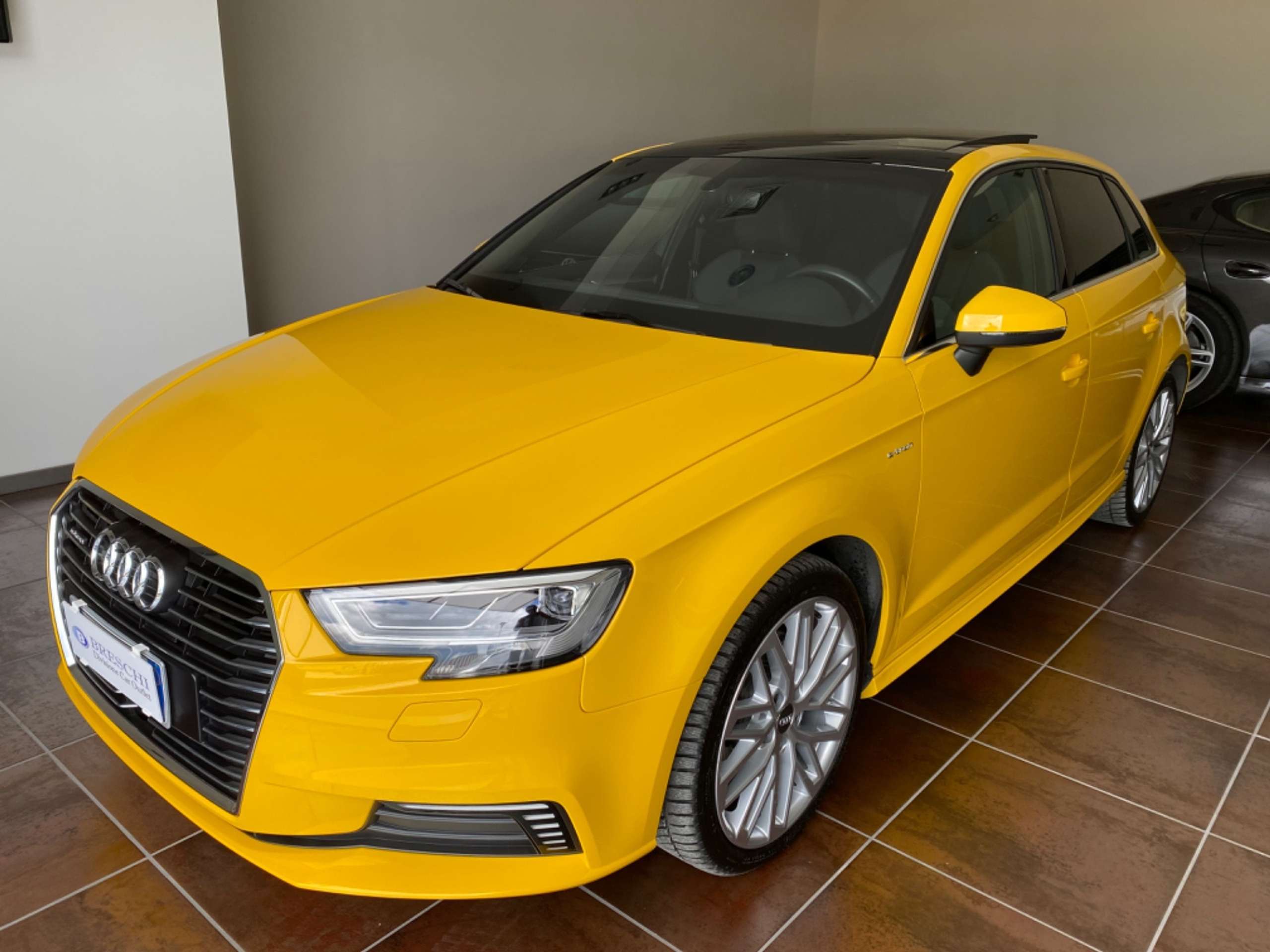 Audi - A3