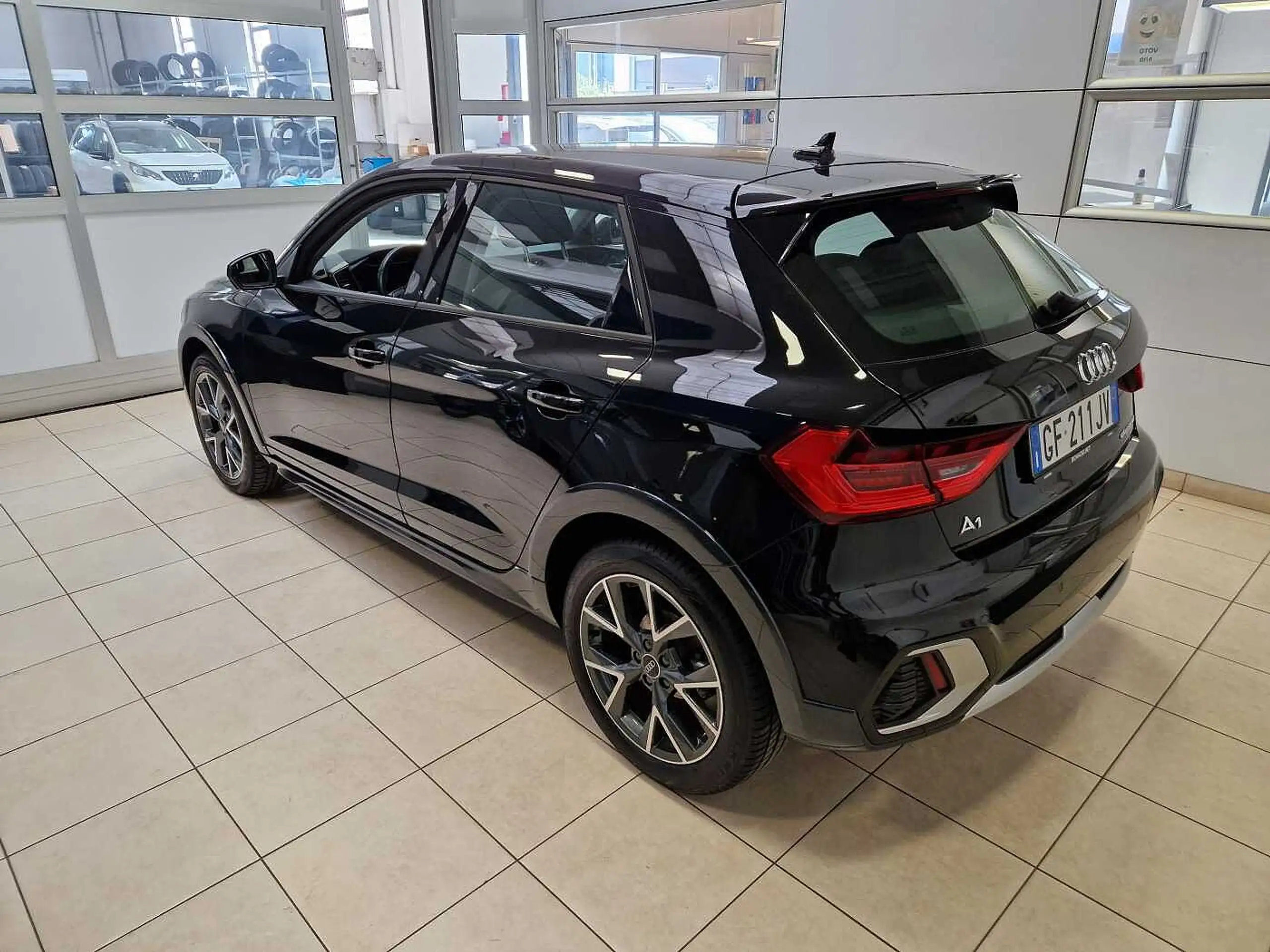 Audi - A1