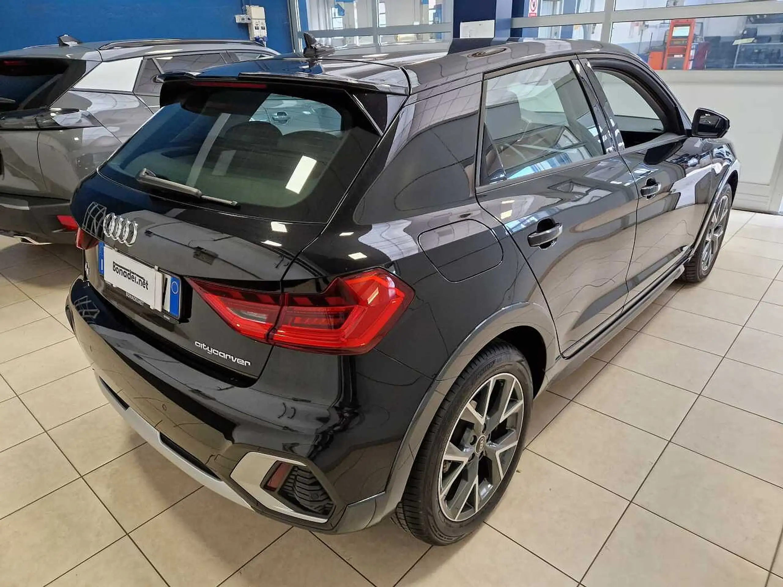 Audi - A1