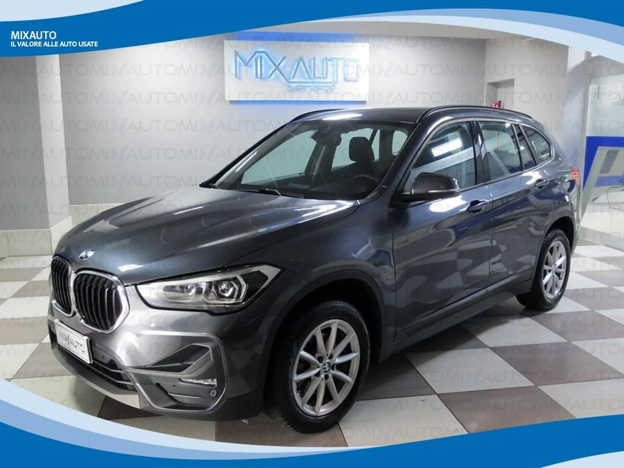 BMW - X1