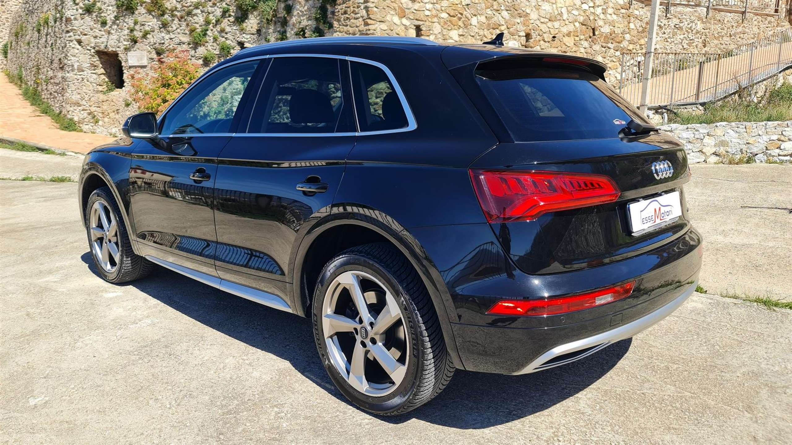 Audi - Q5