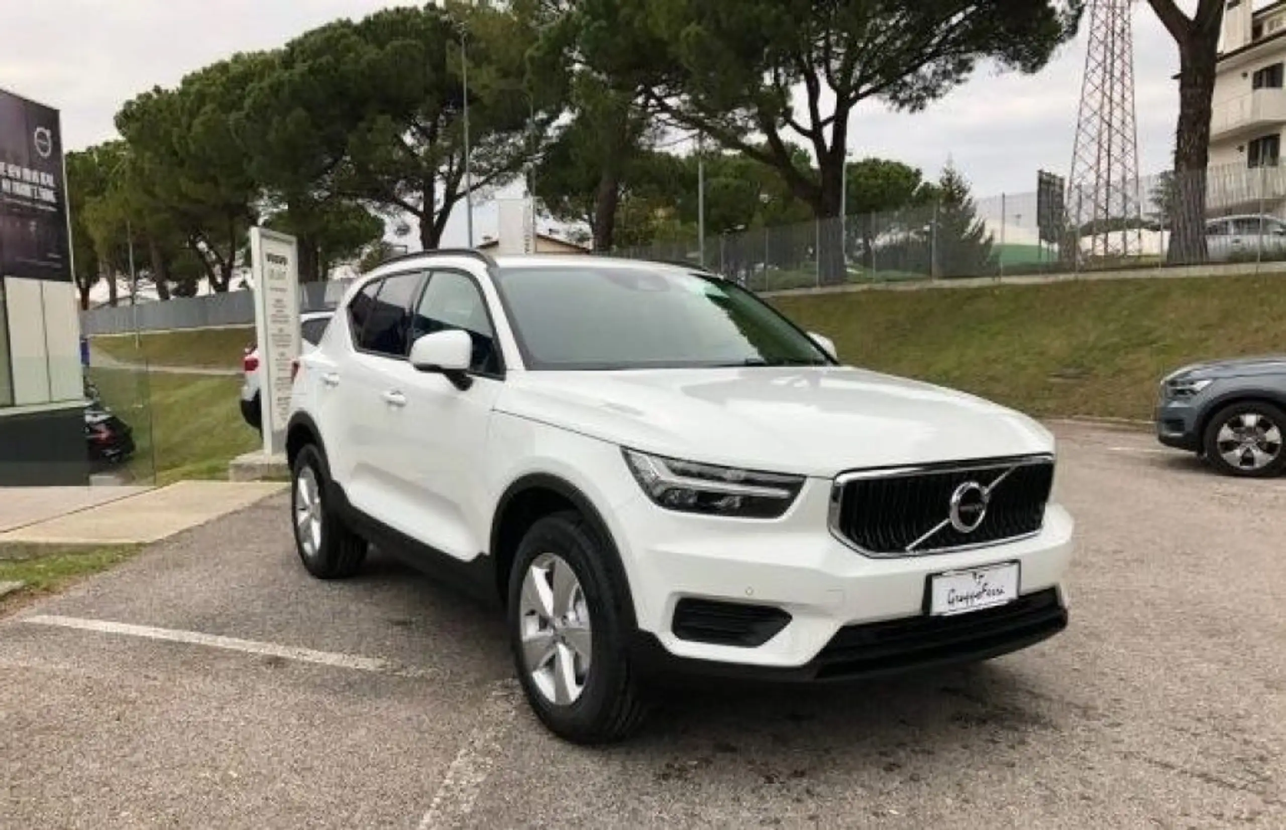 Volvo - XC40