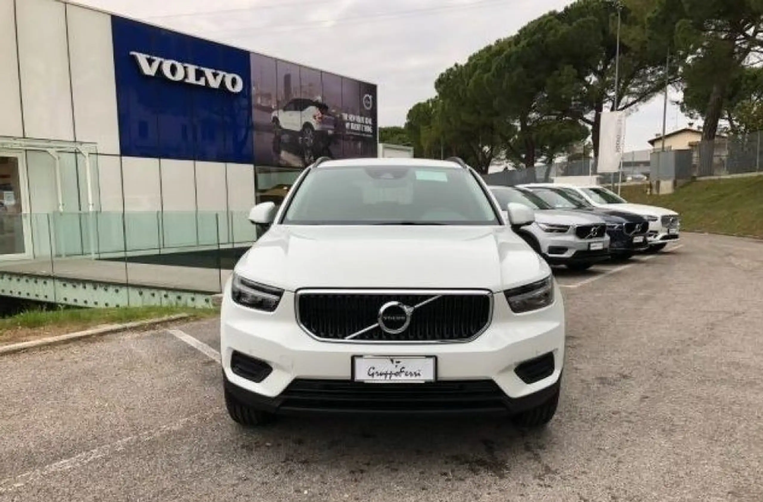 Volvo - XC40