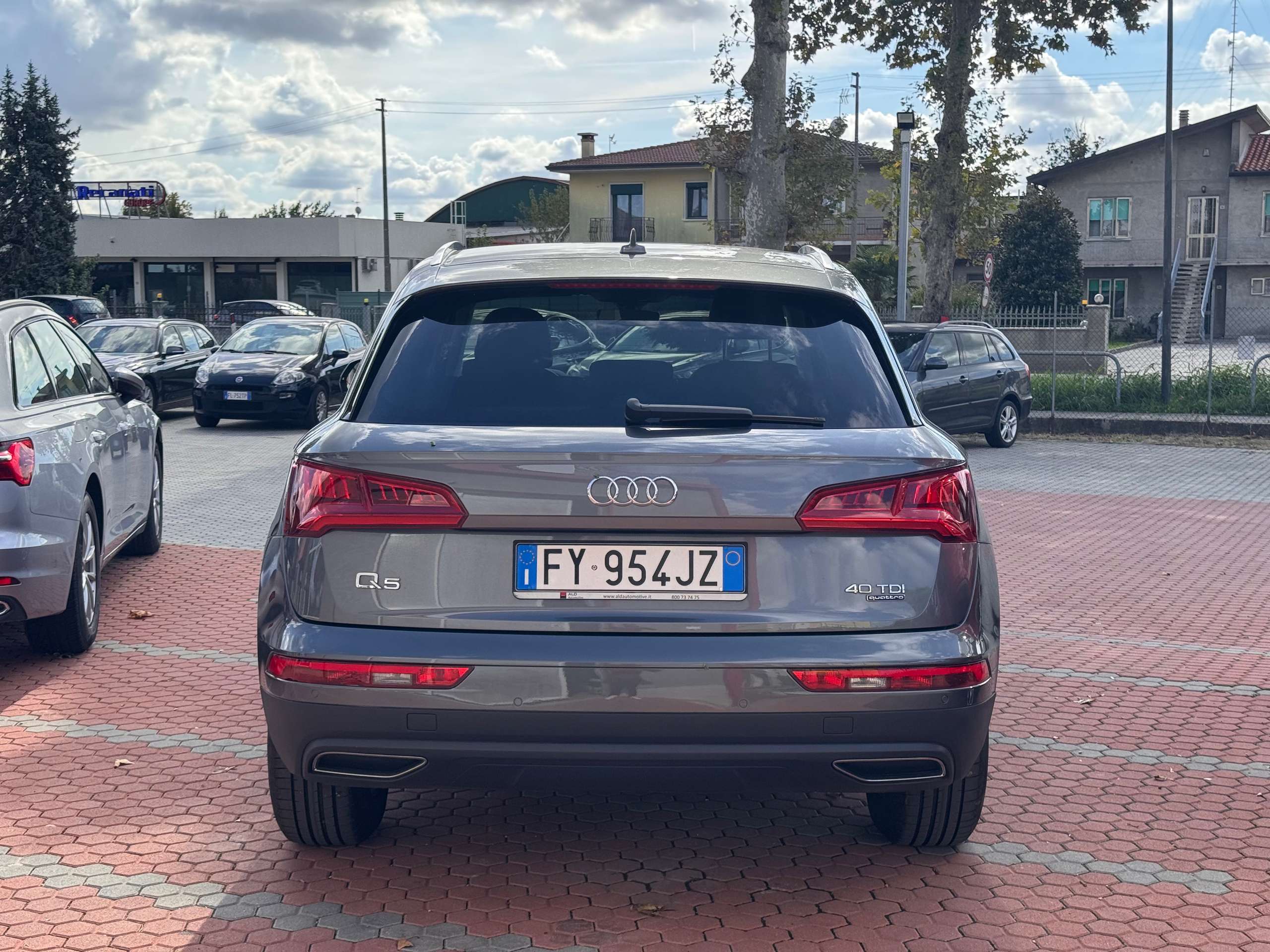 Audi - Q5