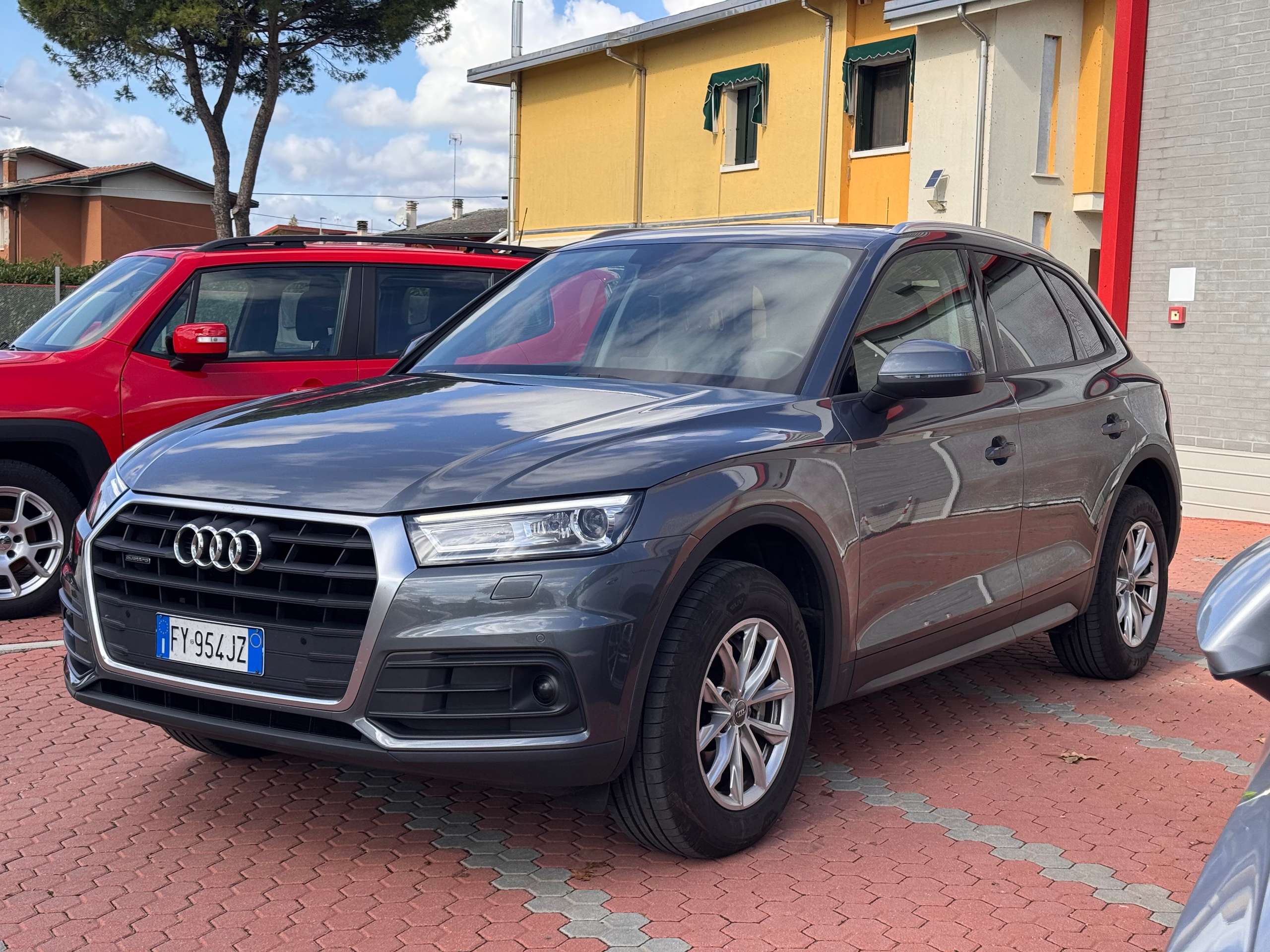 Audi - Q5