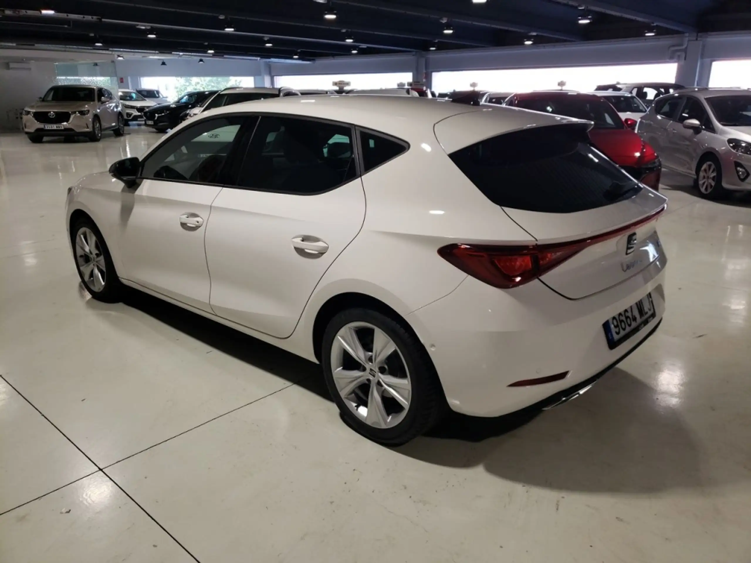 SEAT - Leon