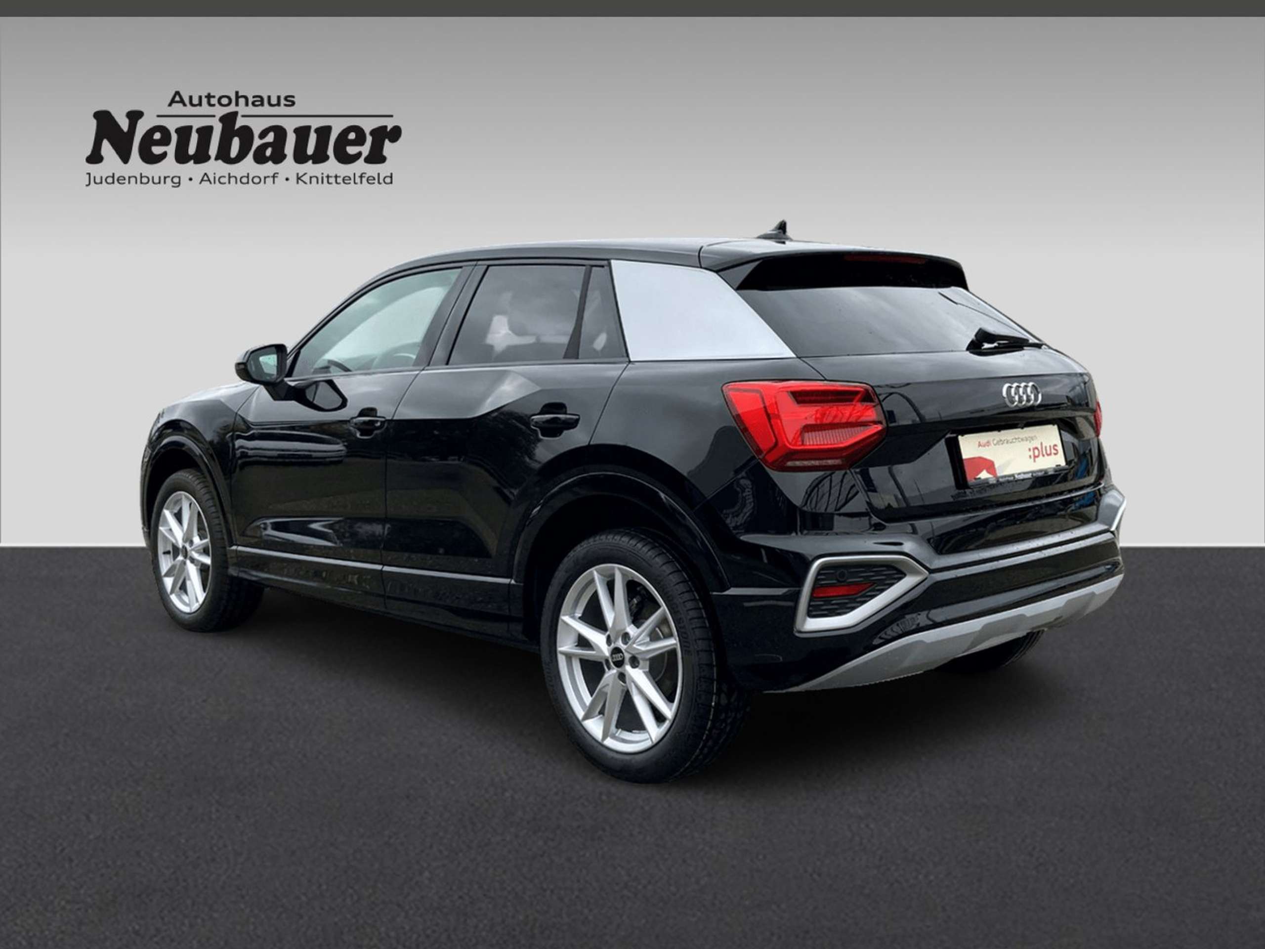 Audi - Q2