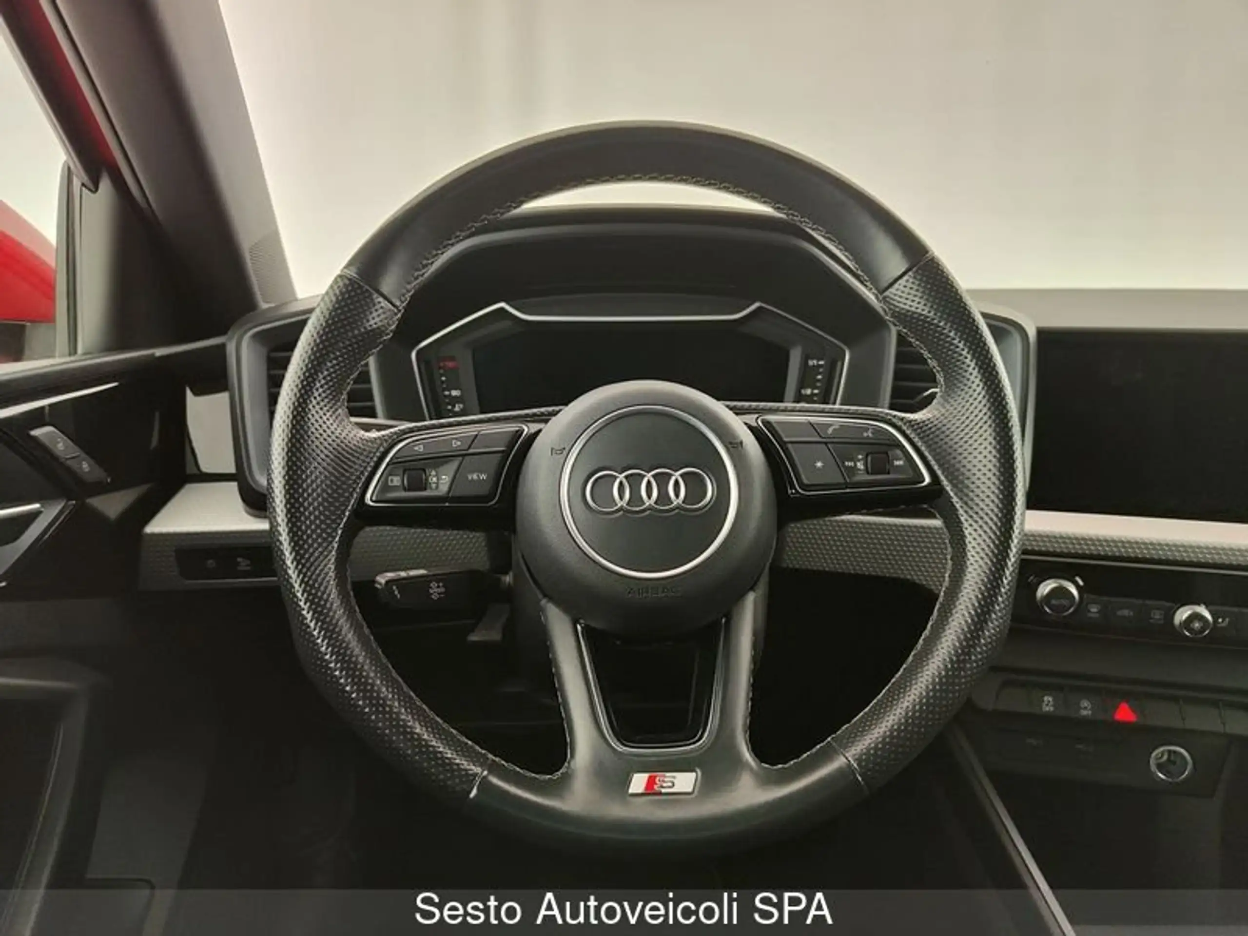 Audi - A1