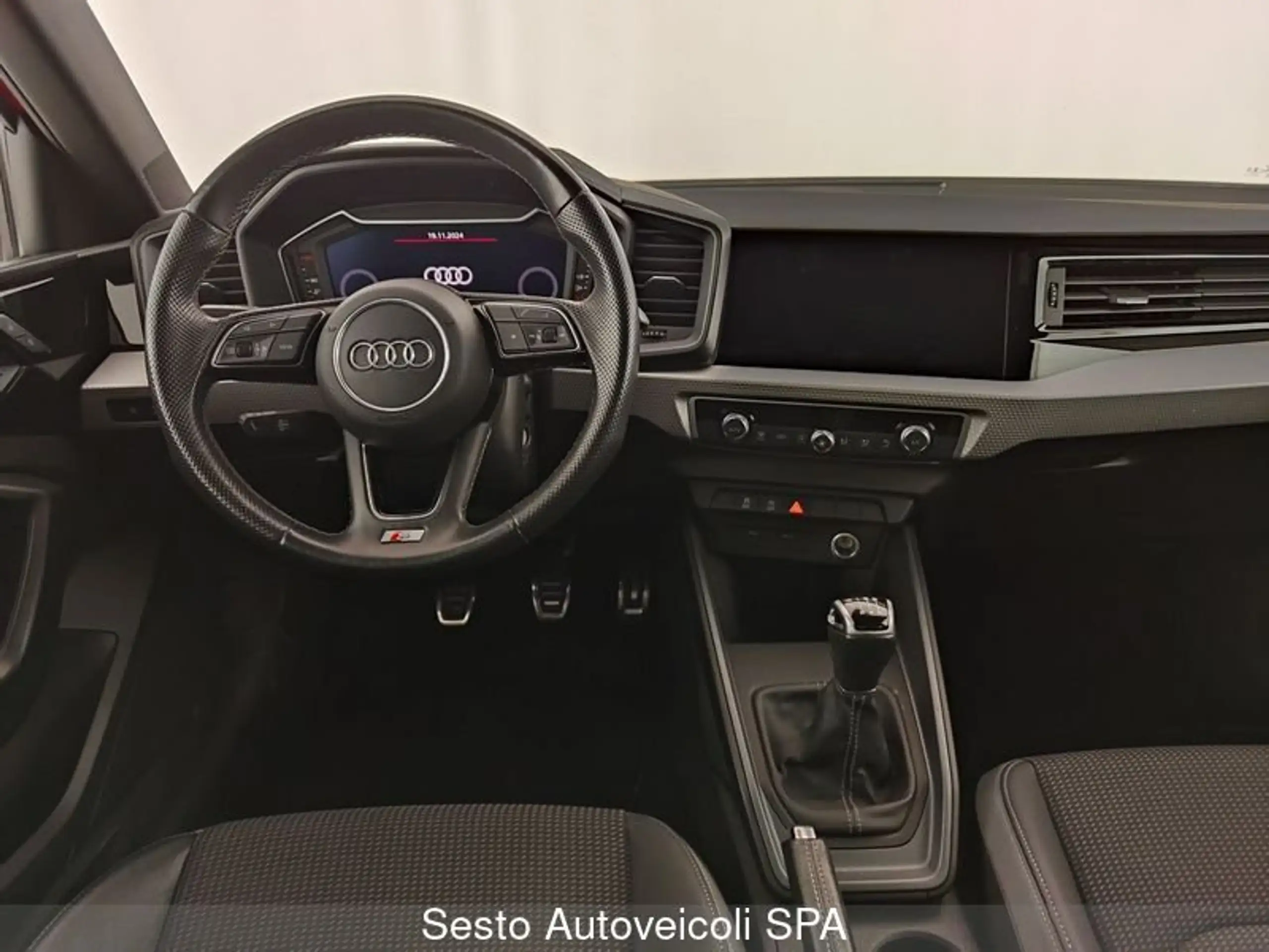 Audi - A1