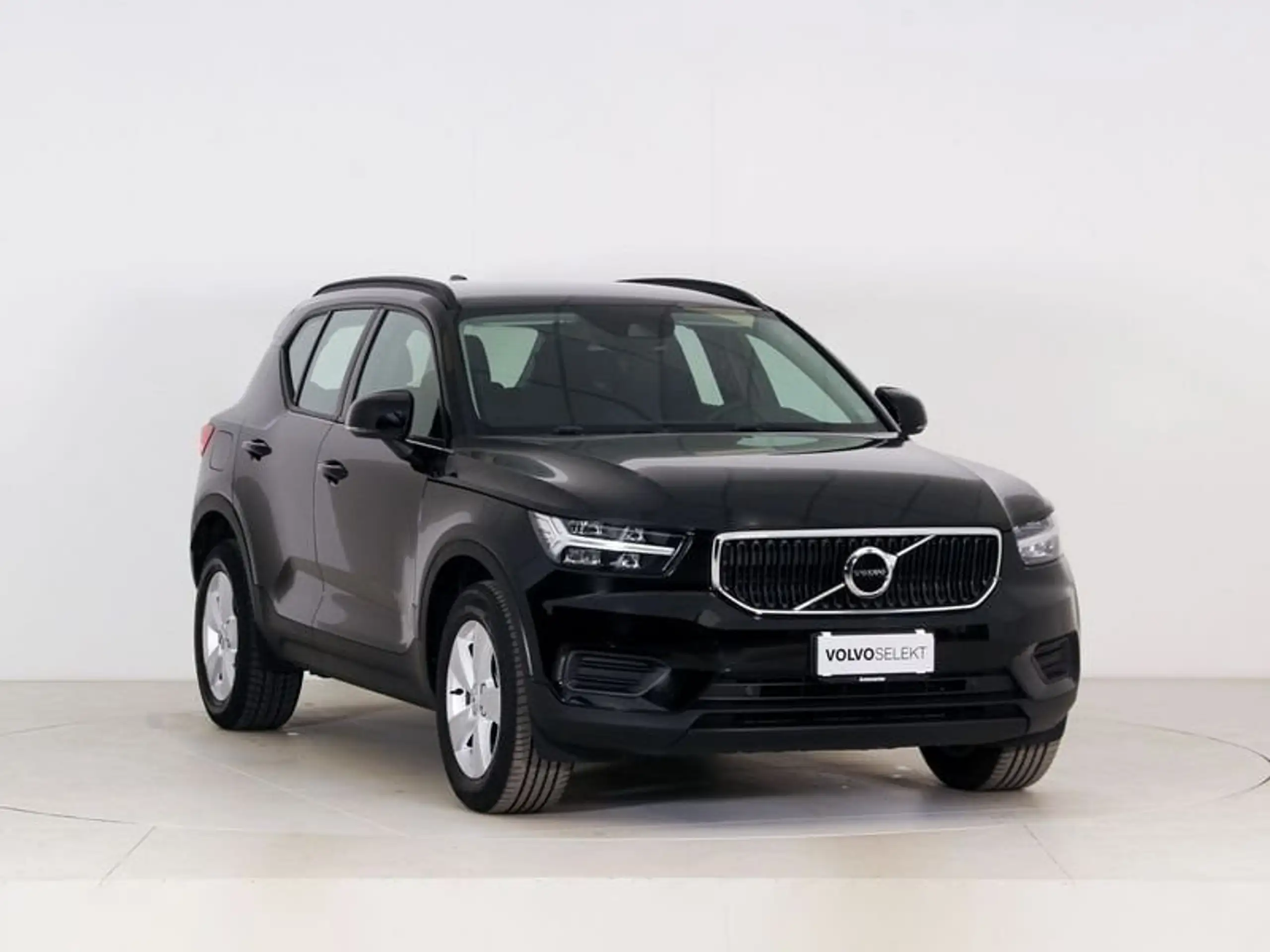 Volvo - XC40