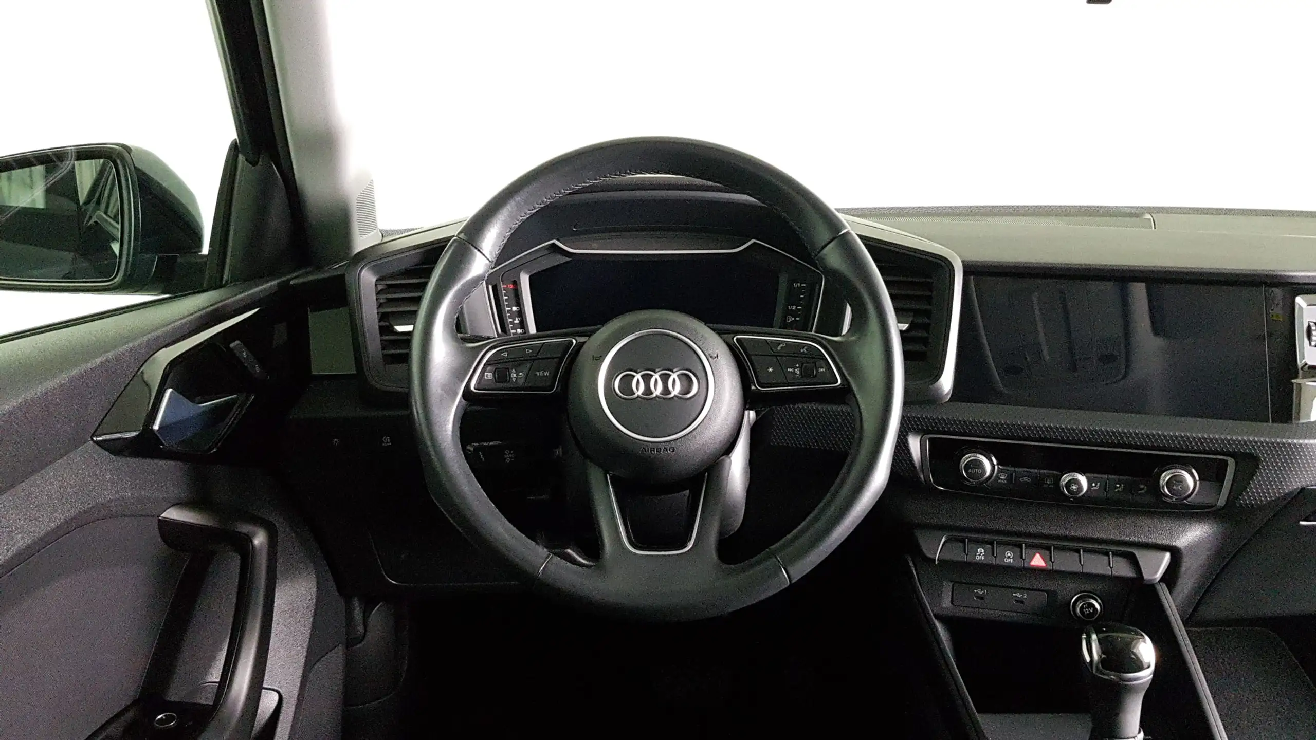 Audi - A1