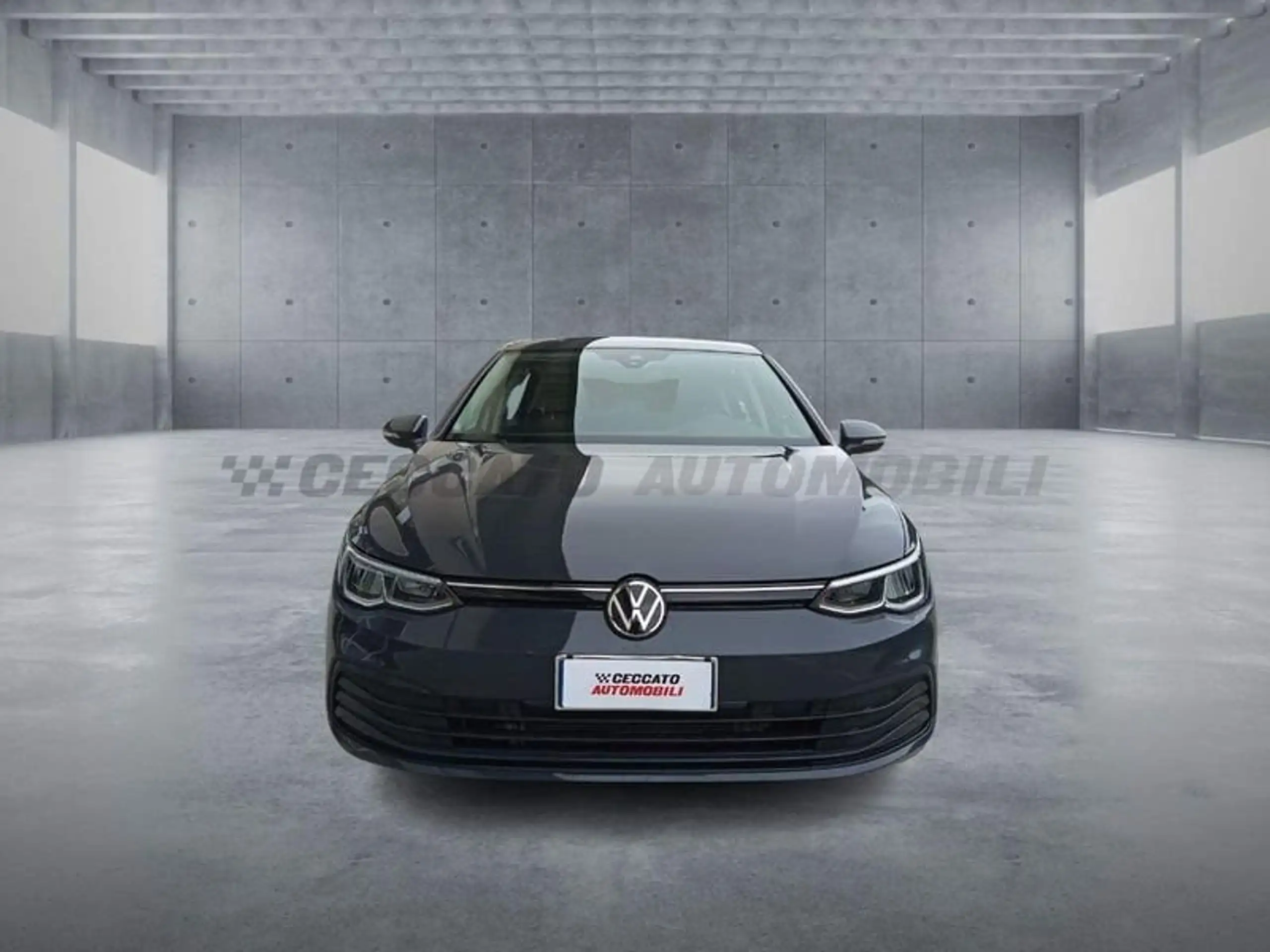 Volkswagen - Golf