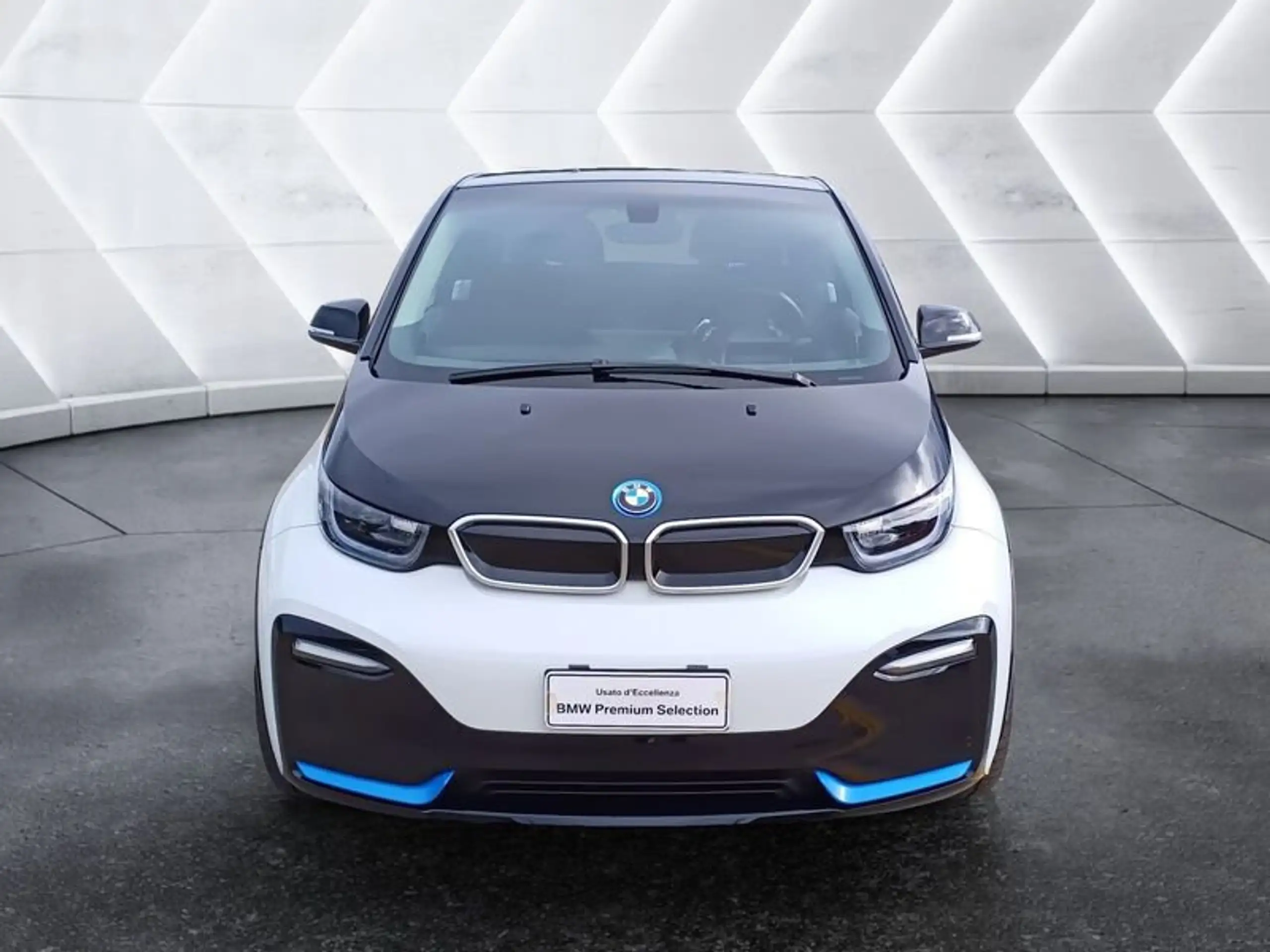 BMW - i3