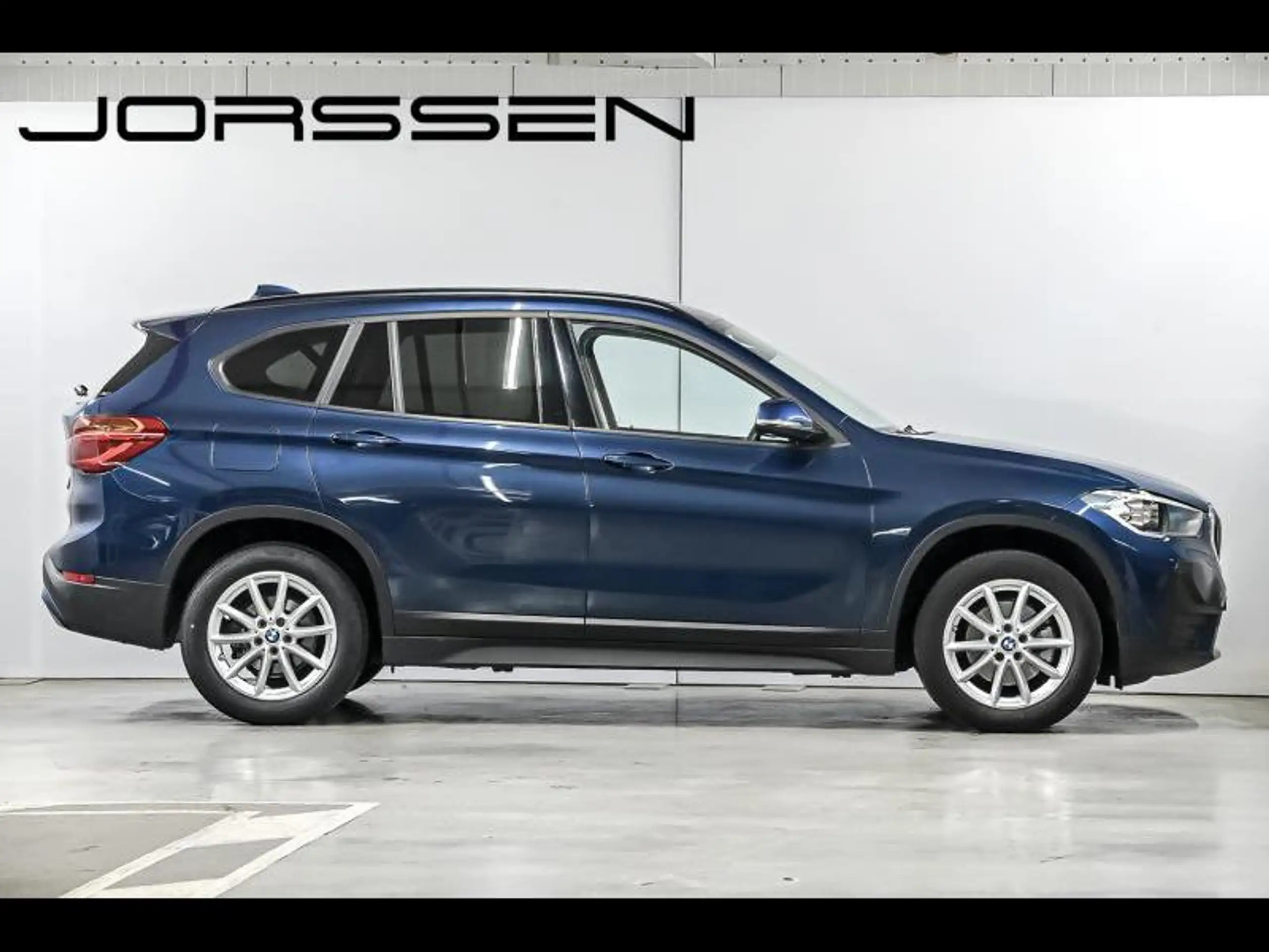 BMW - X1