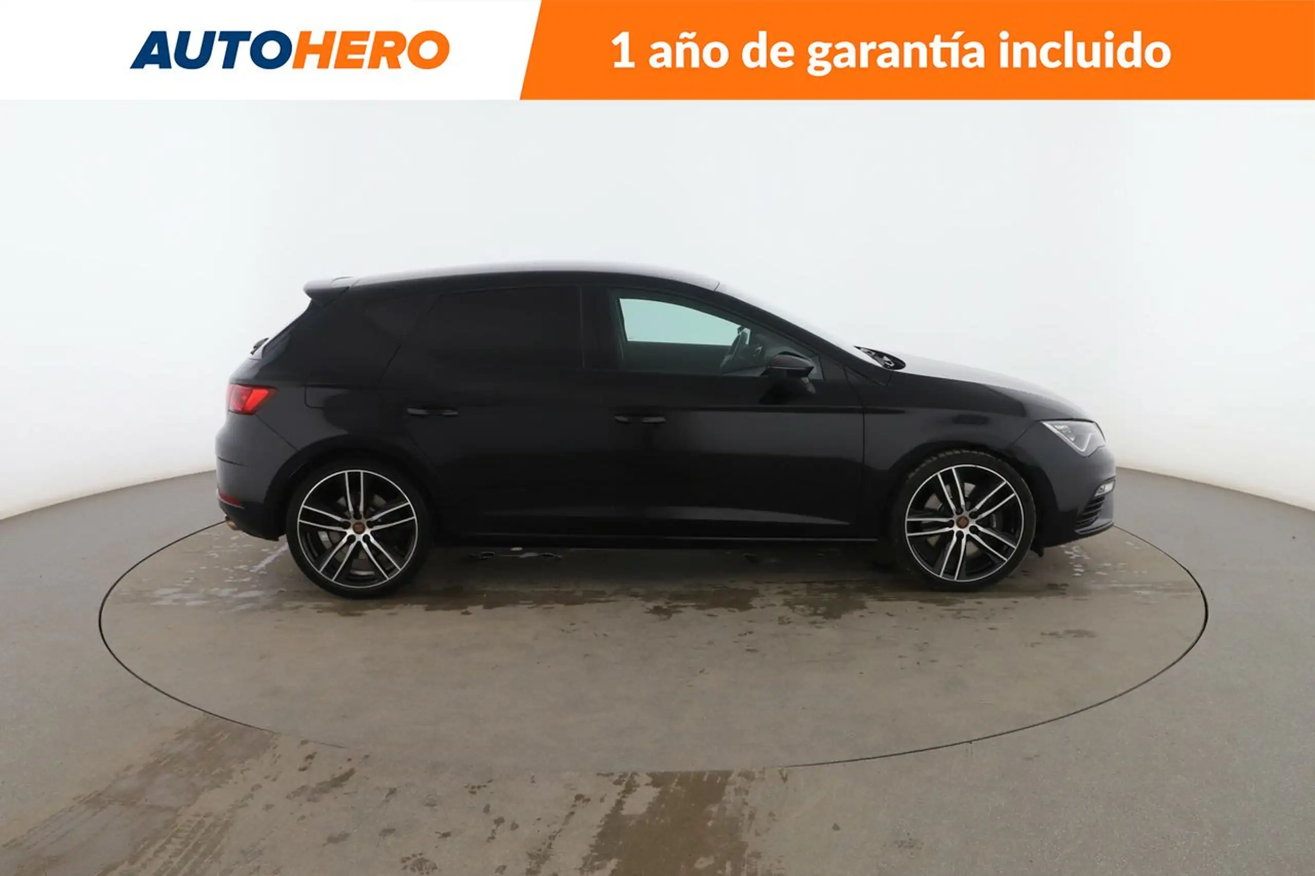 SEAT - Leon