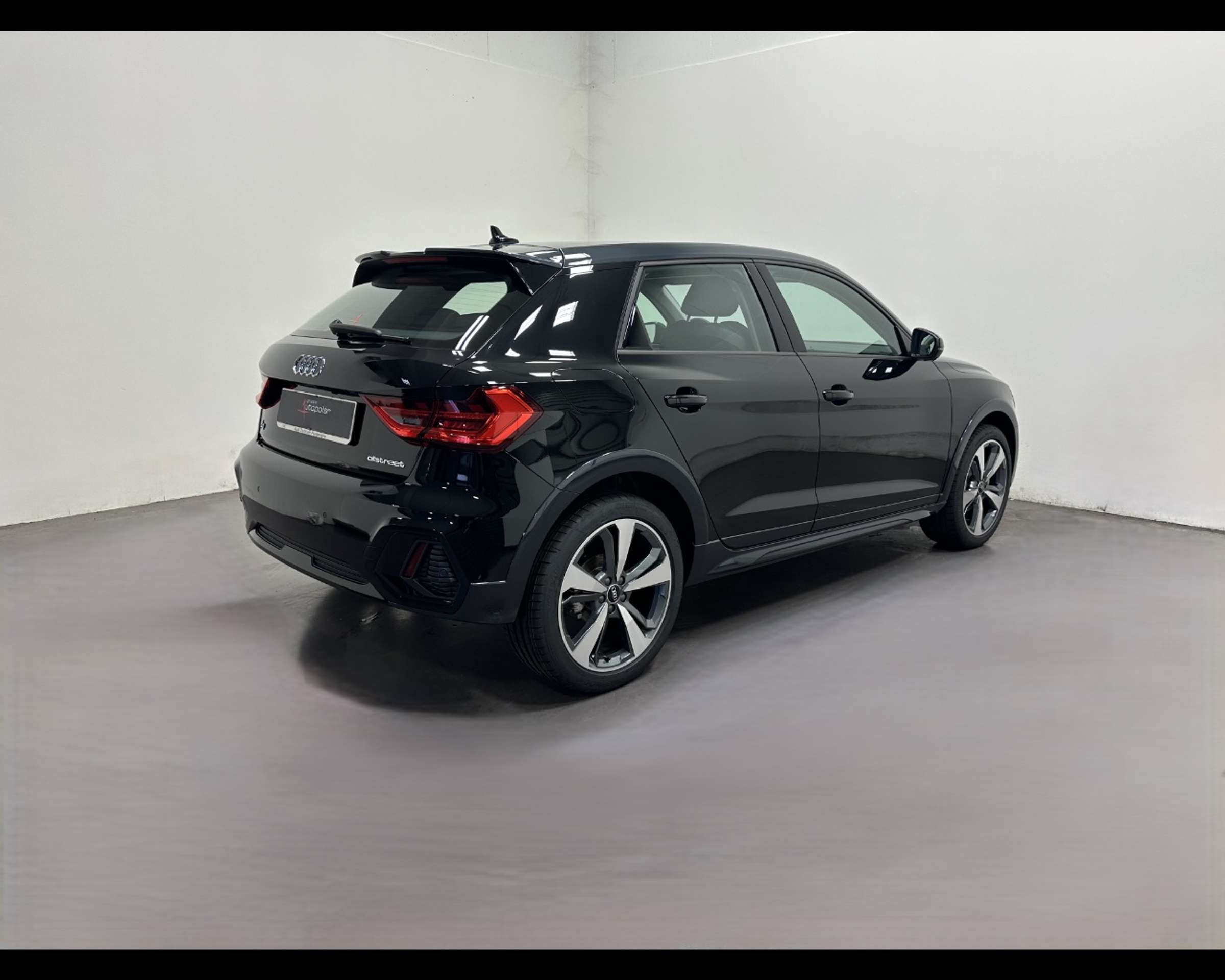 Audi - A1