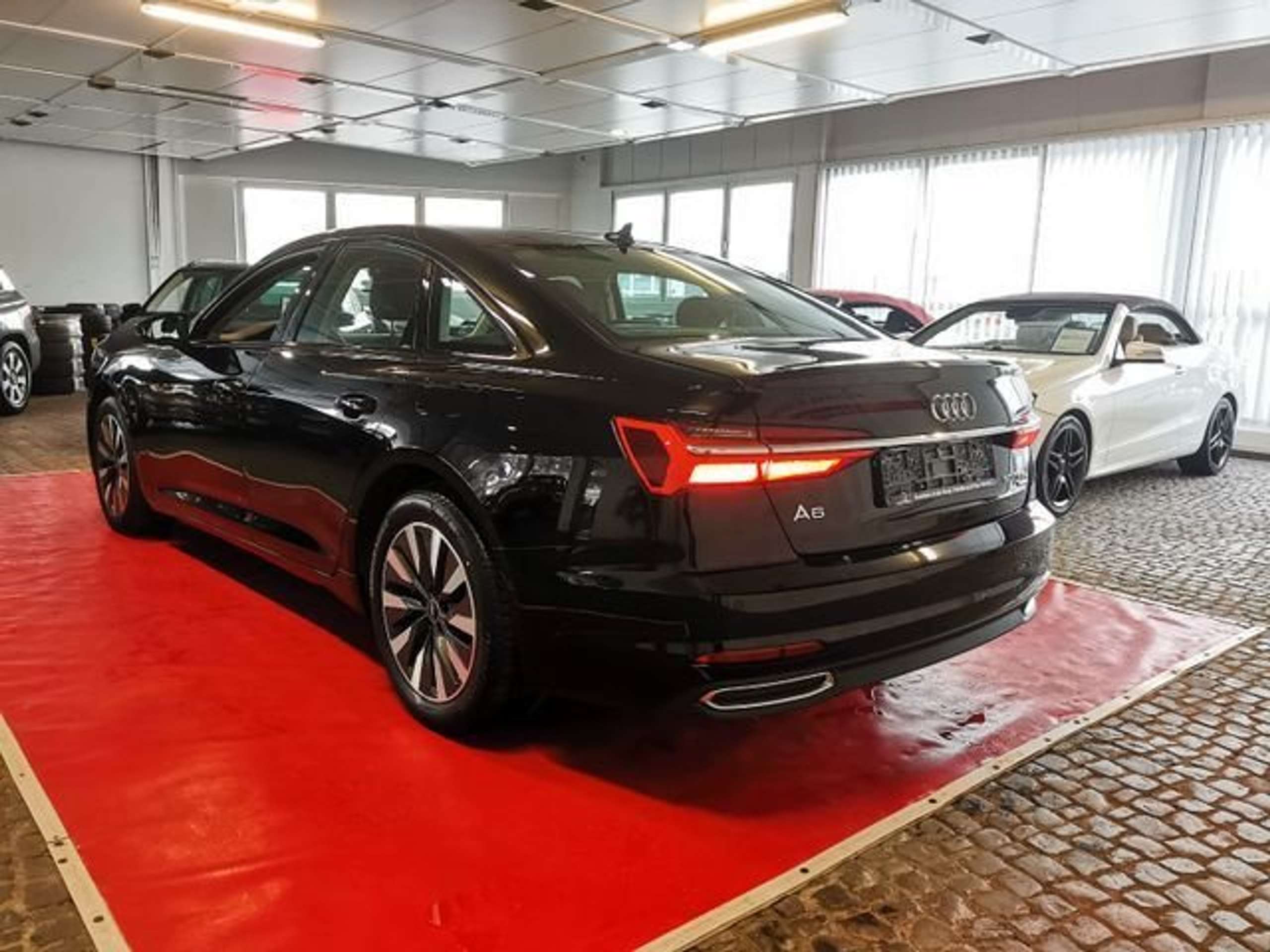 Audi - A6