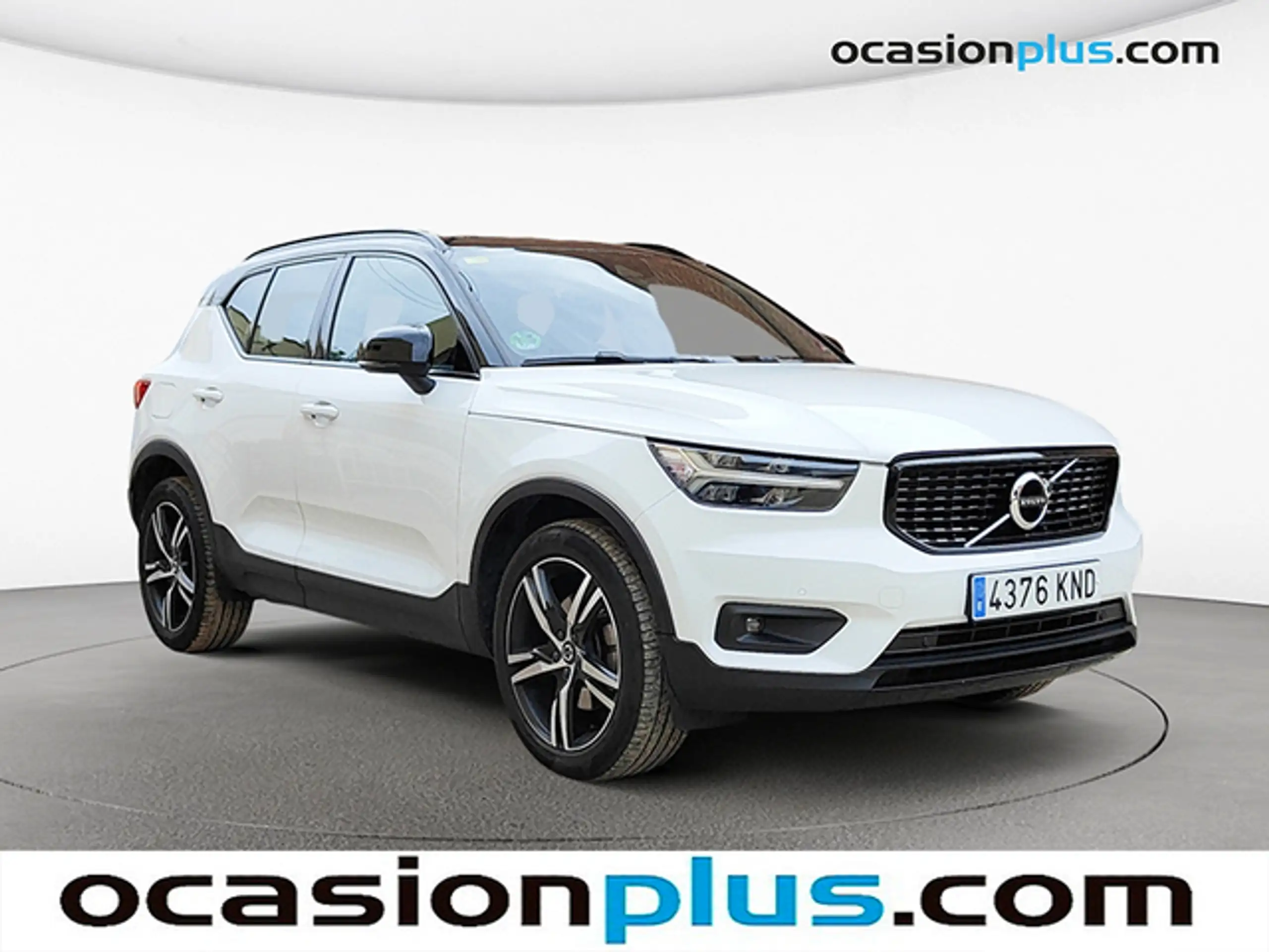 Volvo - XC40