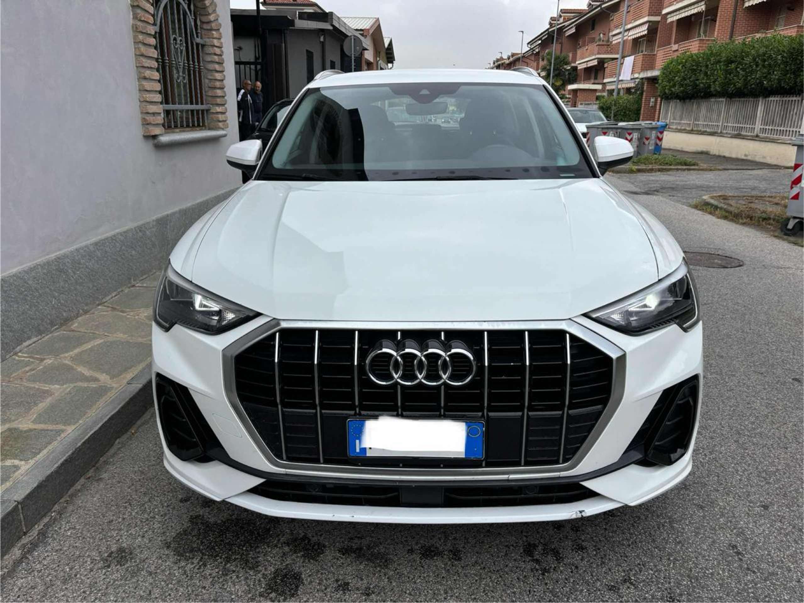 Audi - Q3