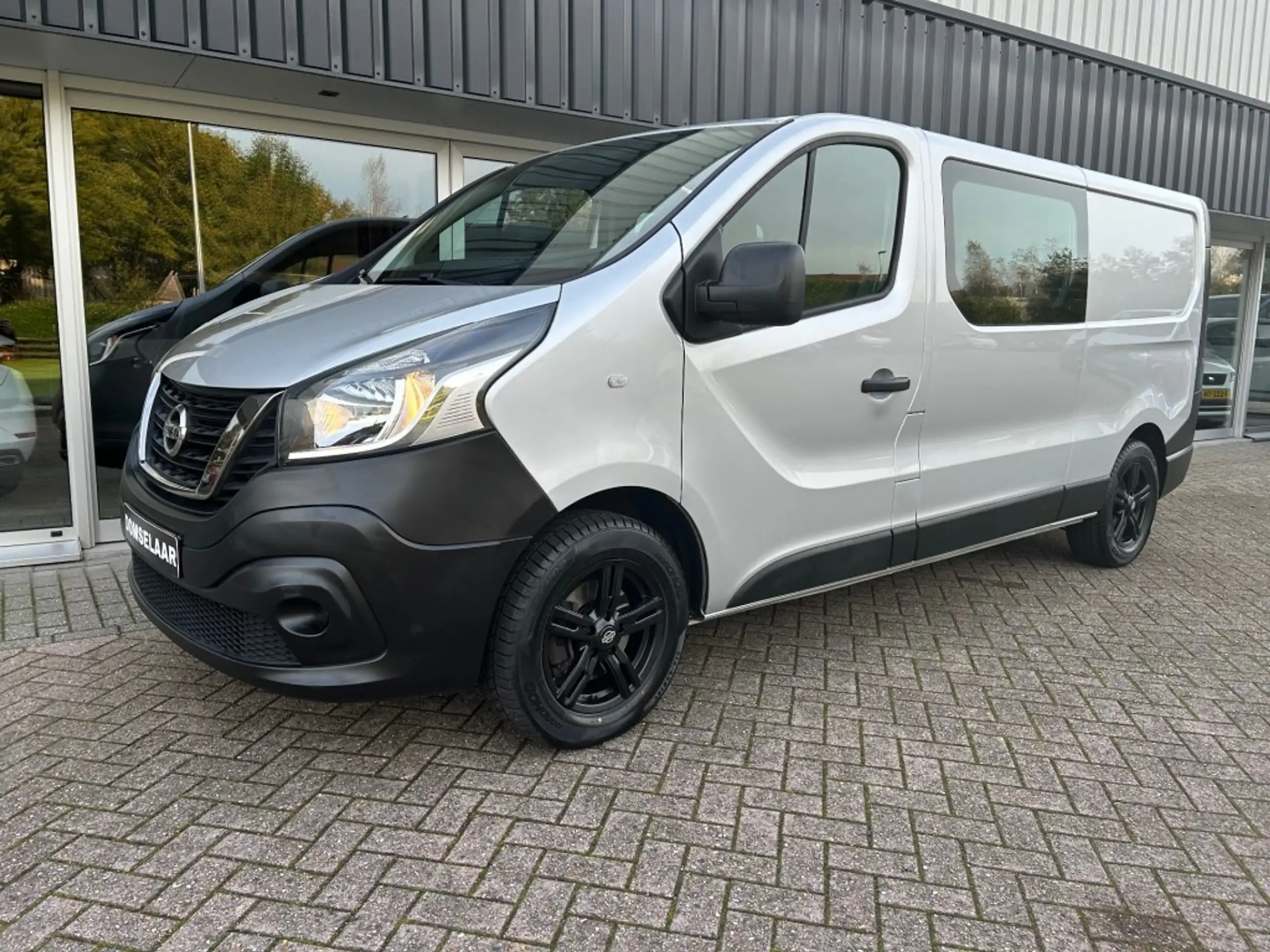 Nissan NV300 2019