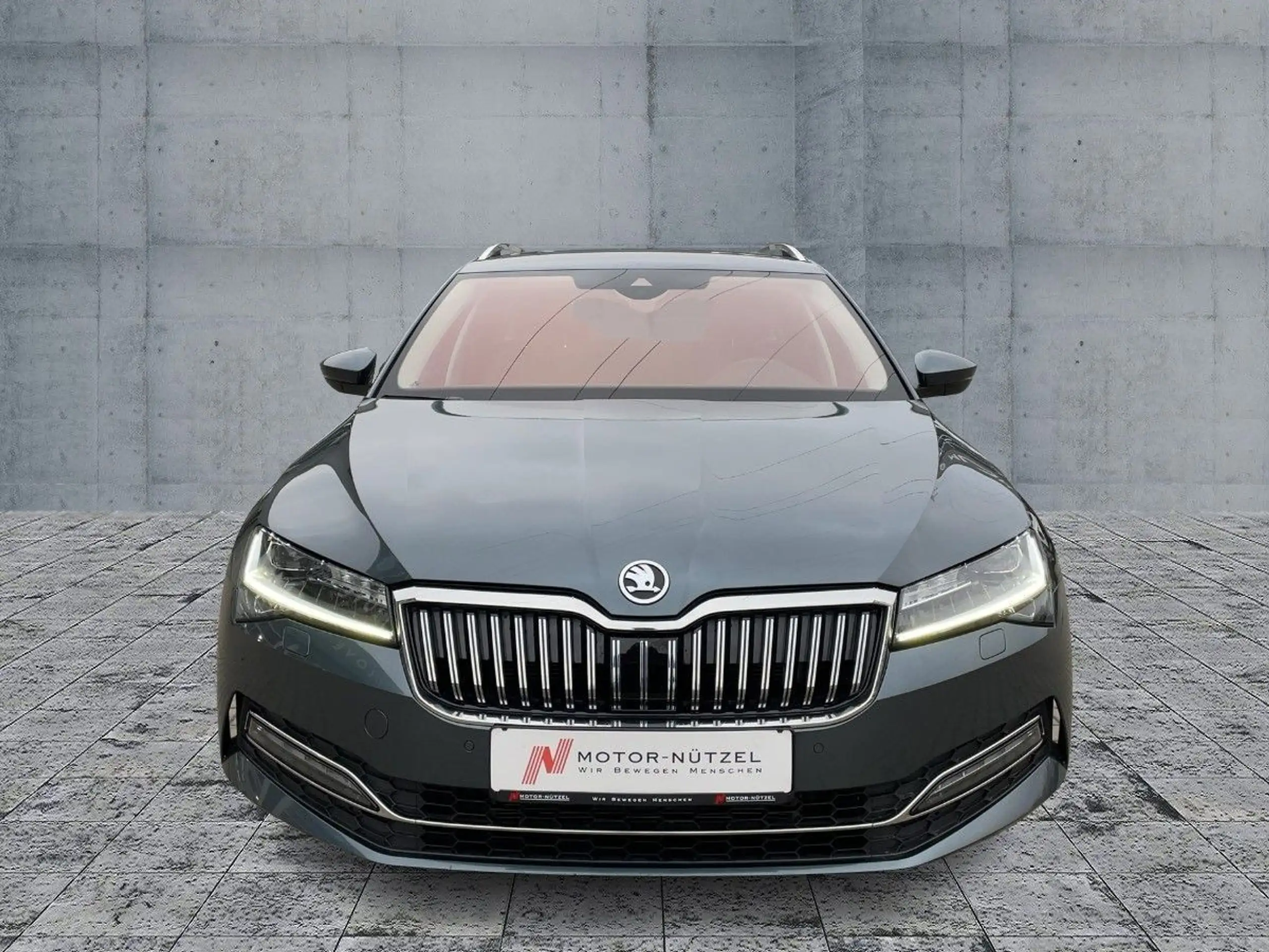 Skoda - Superb