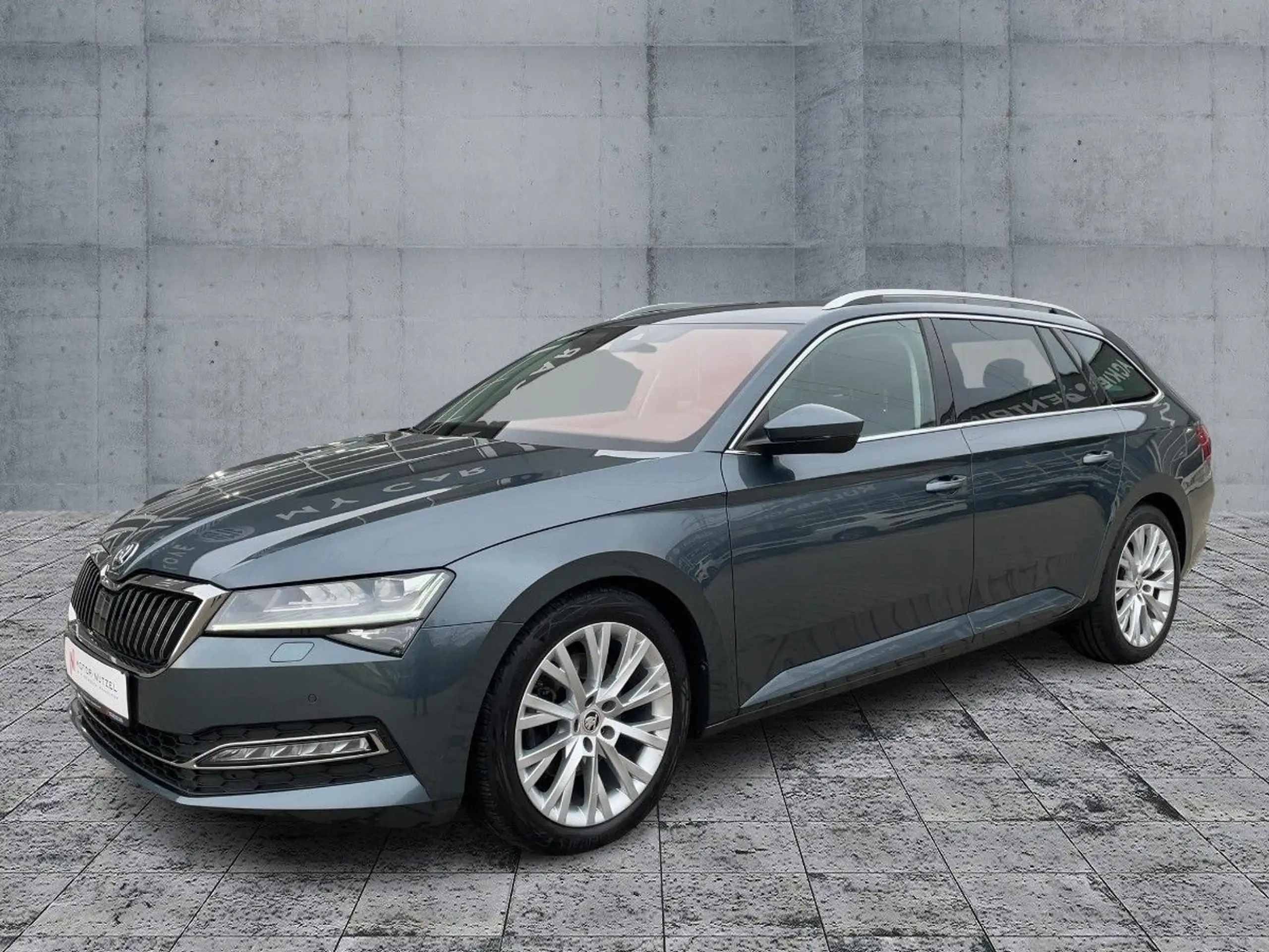 Skoda - Superb