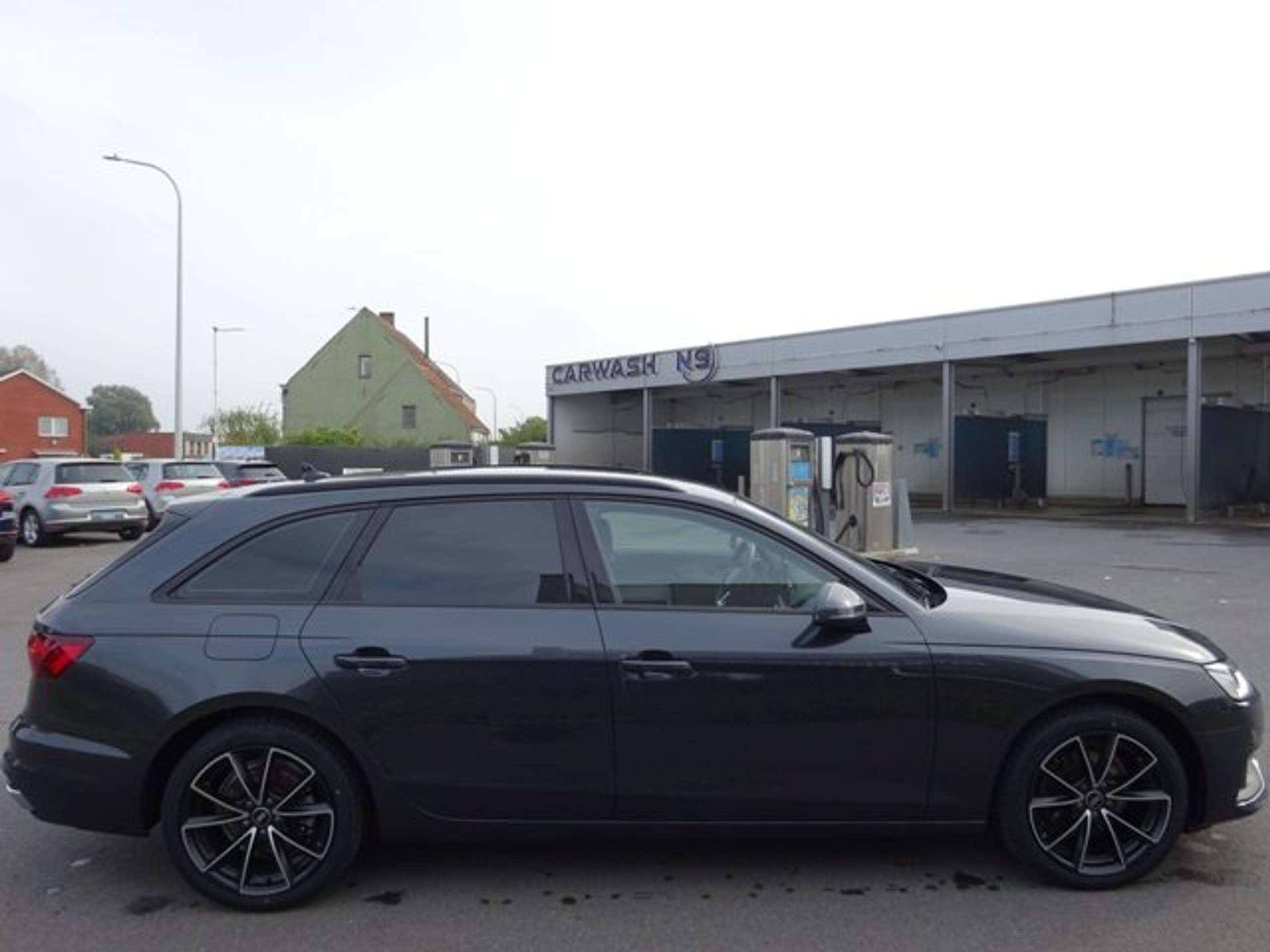 Audi - A4