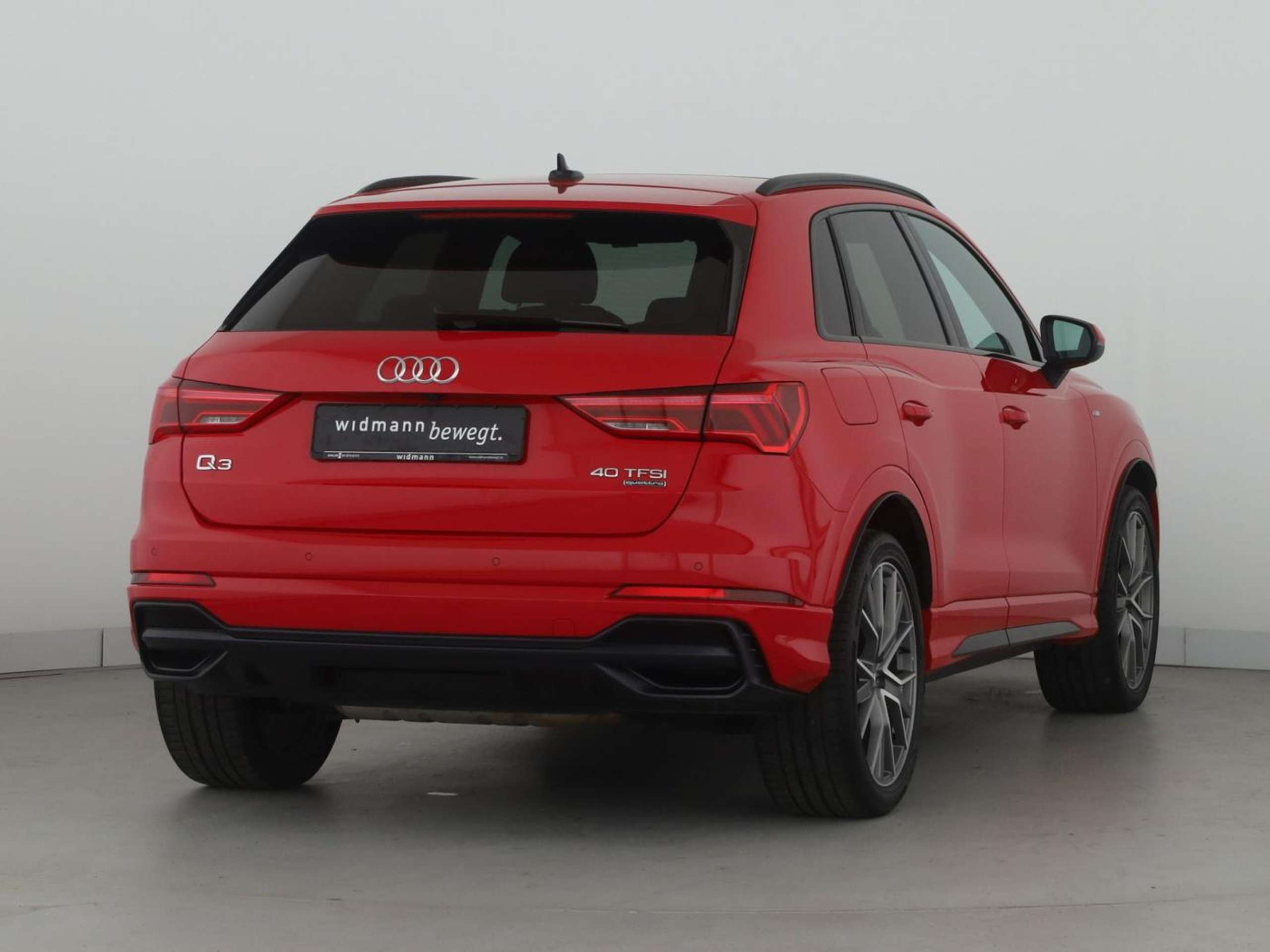 Audi - Q3