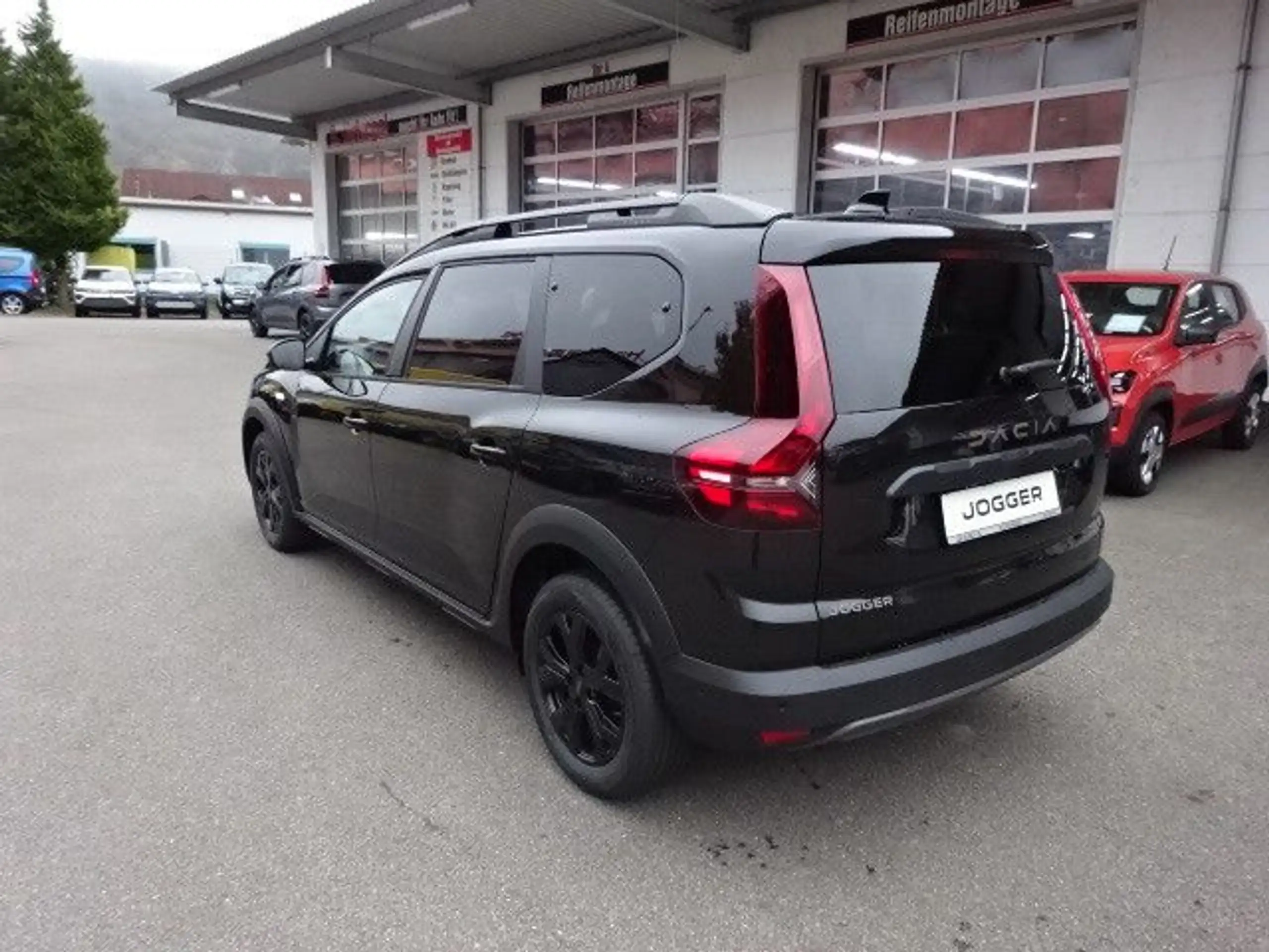 Dacia - Jogger