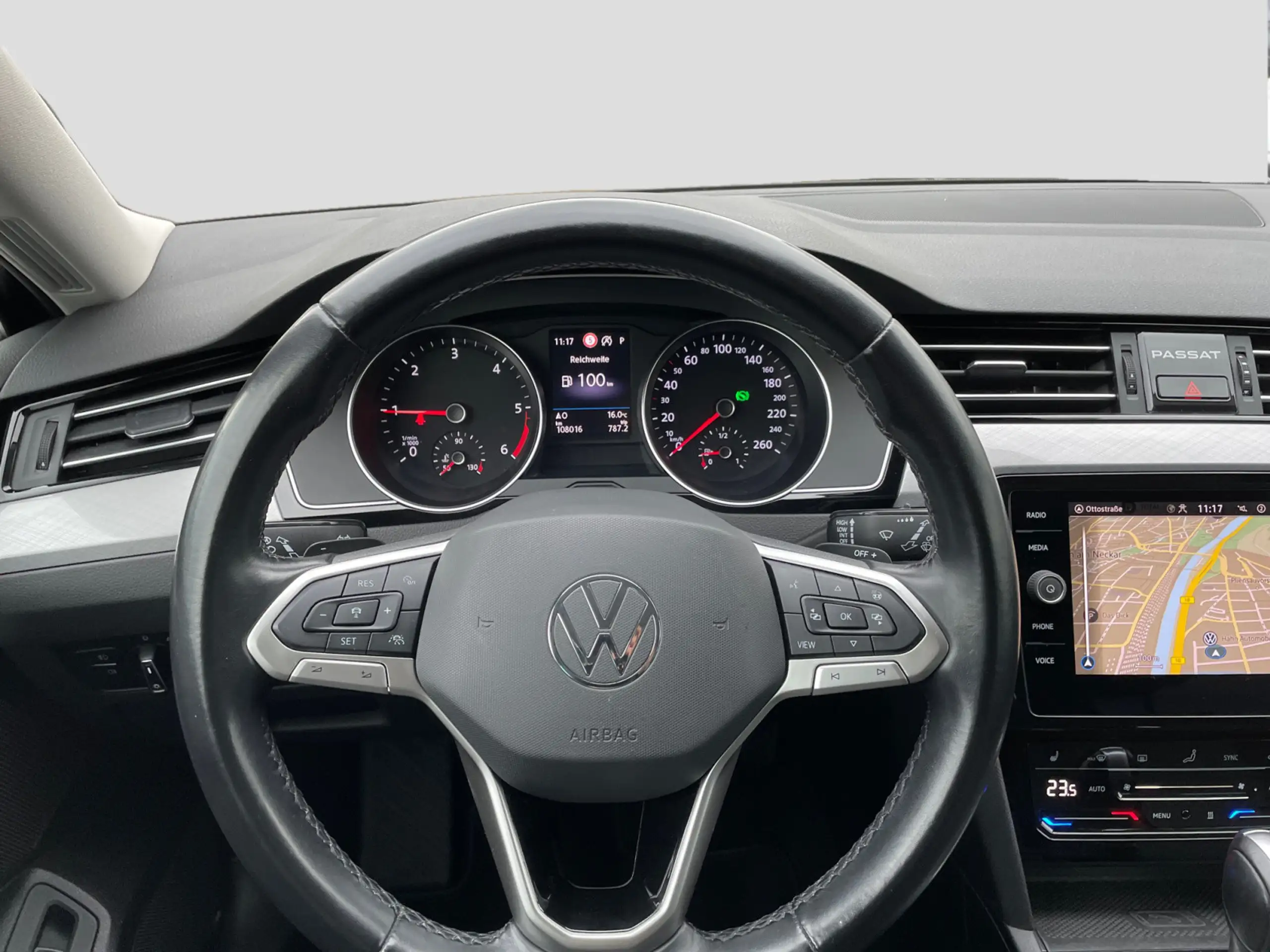 Volkswagen - Passat Variant