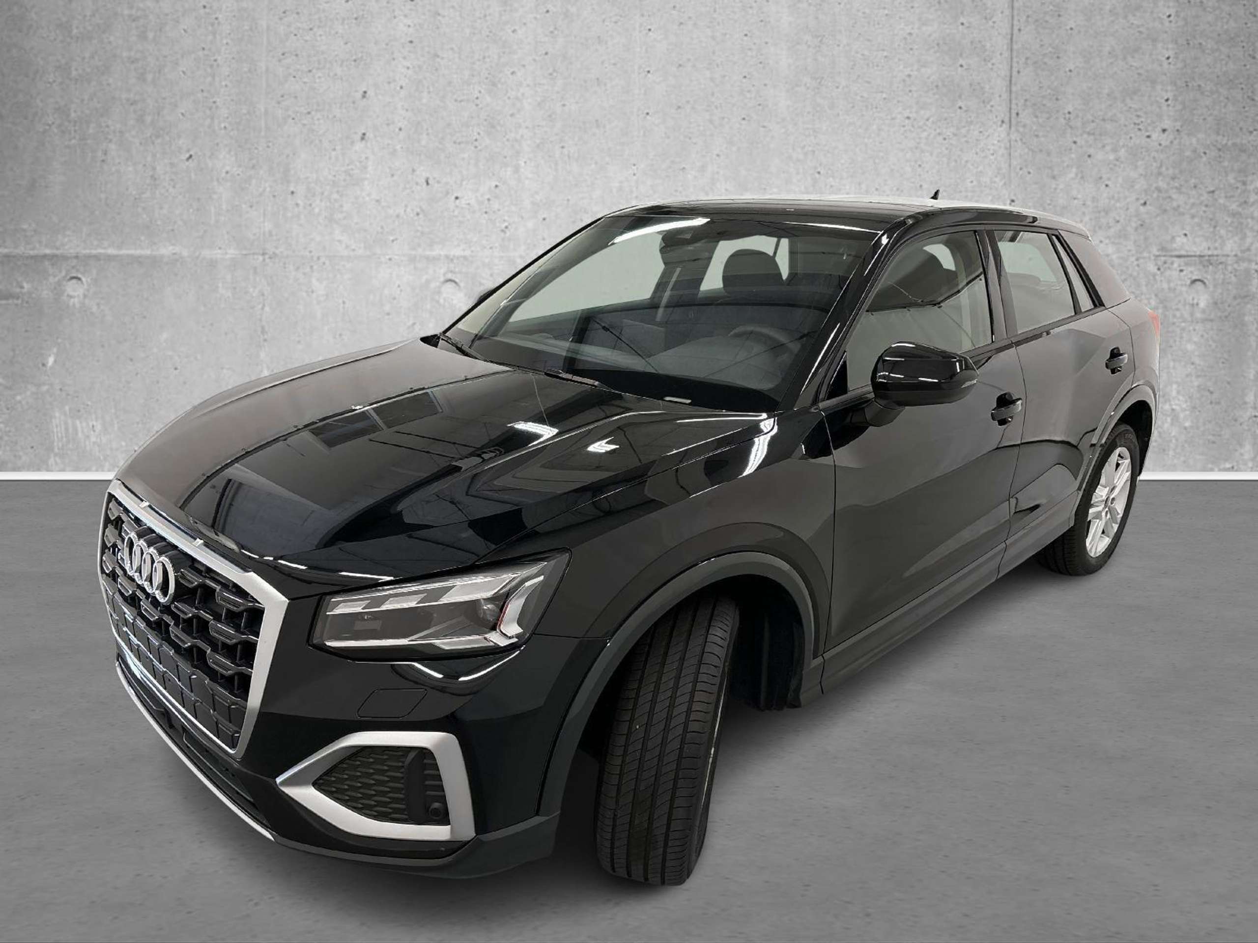 Audi - Q2