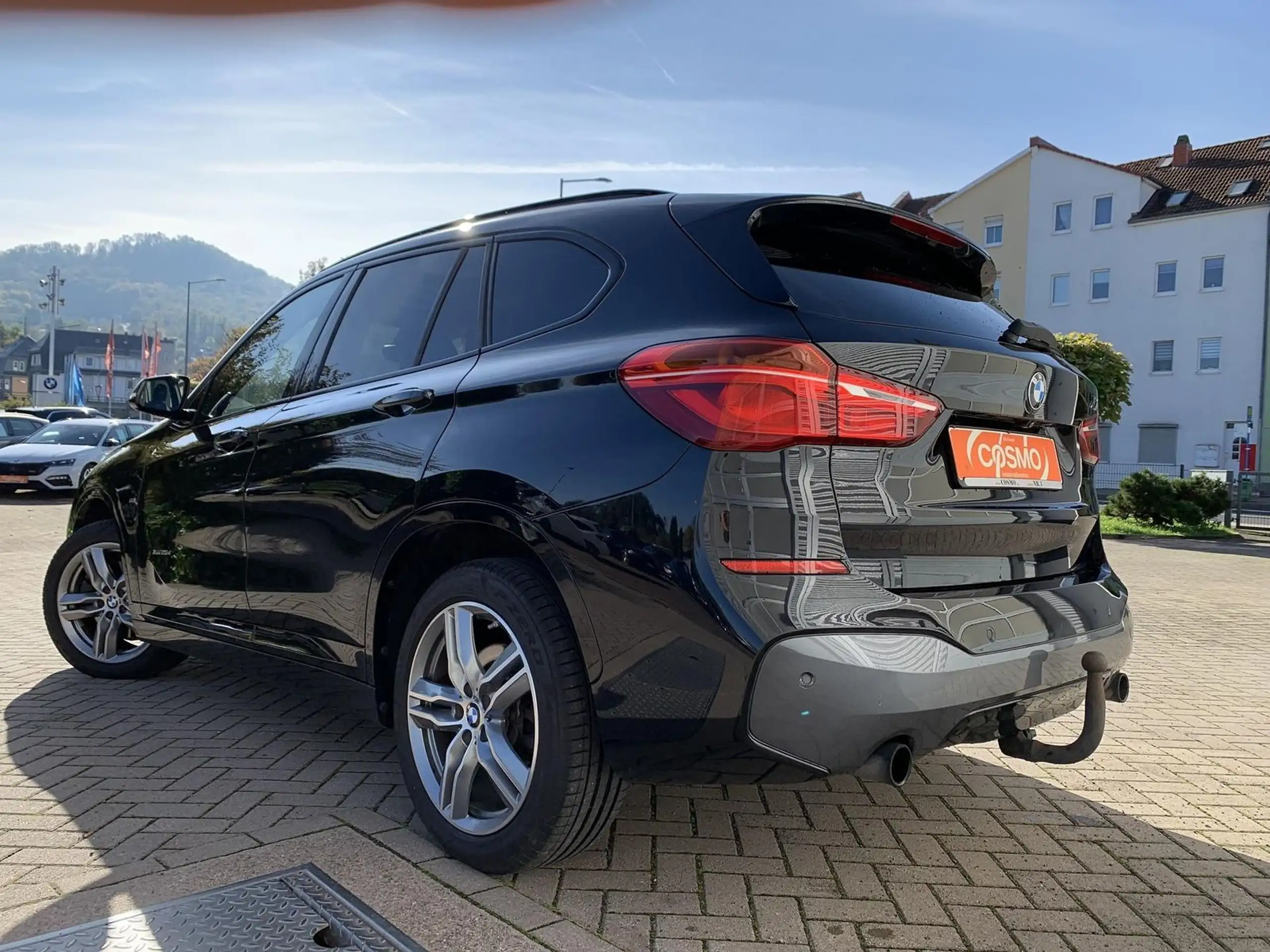 BMW - X1