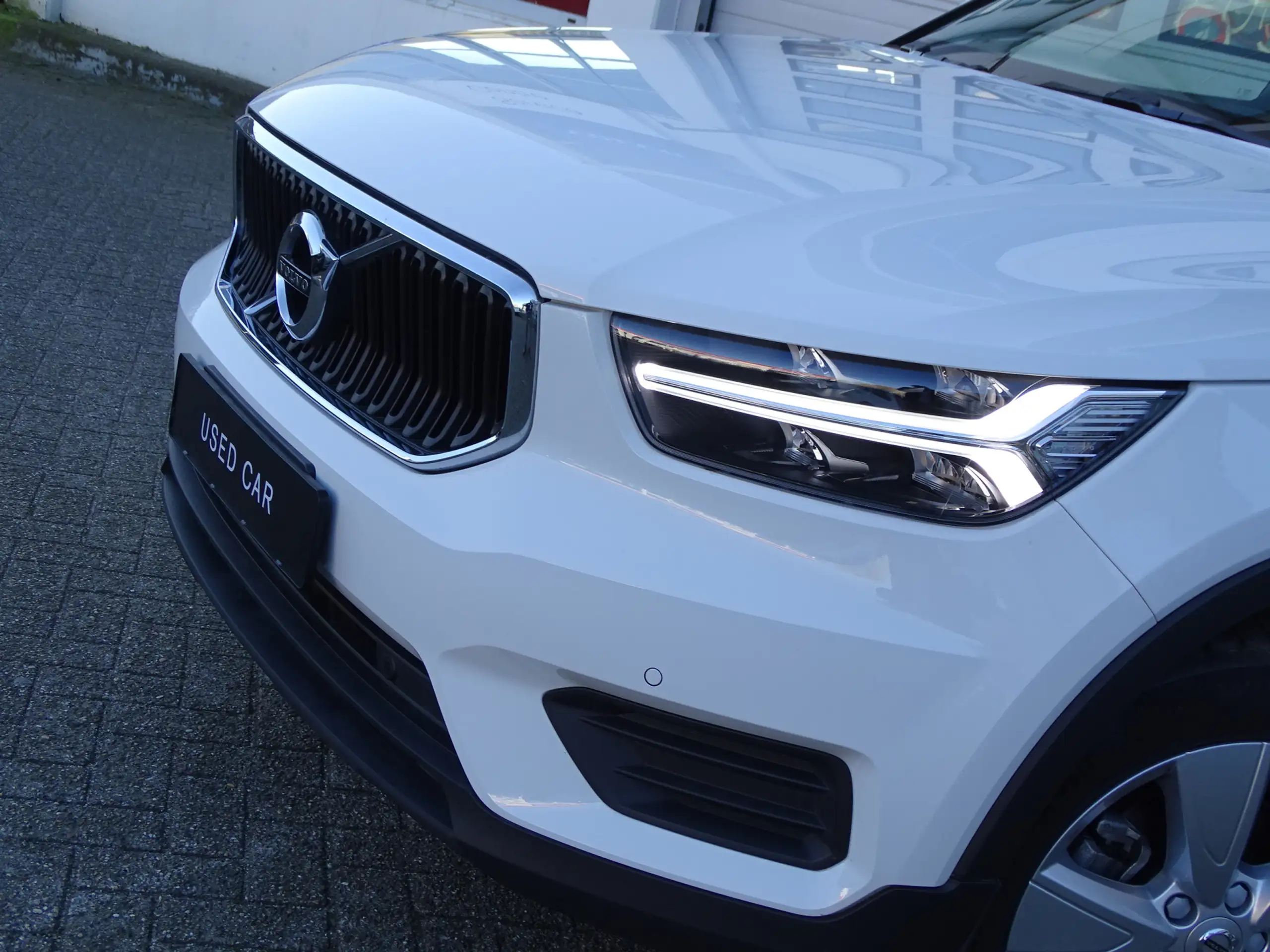 Volvo - XC40