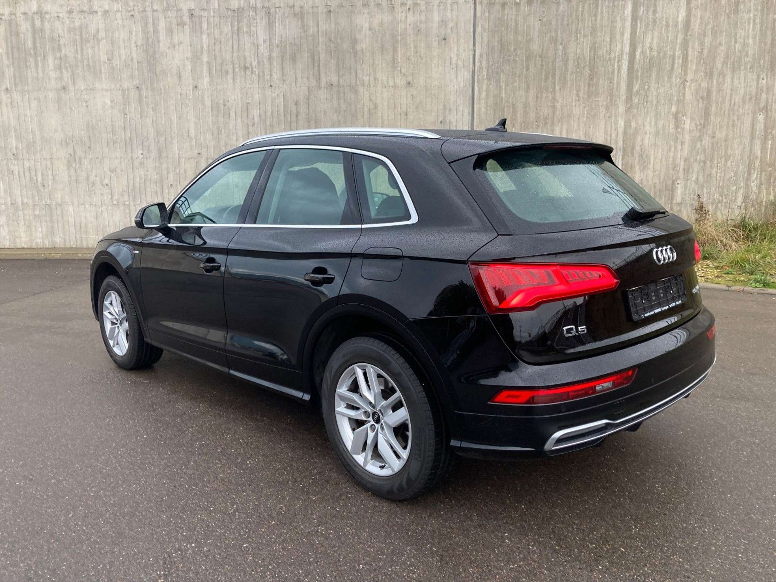 Audi - Q5